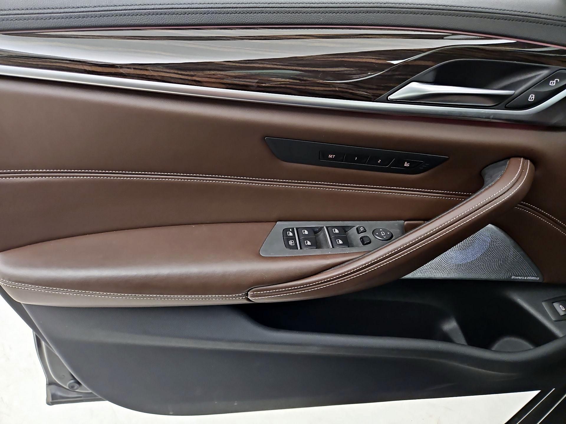 Thumbnail: 2018 BMW 5 Series - 12