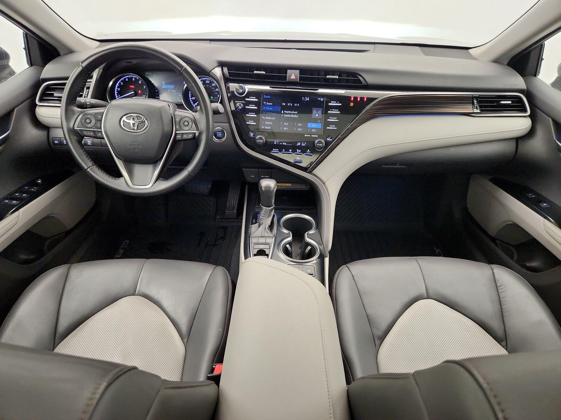 Thumbnail: 2020 Toyota Camry - 9