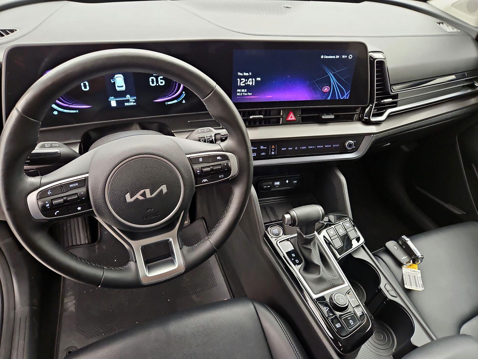 Thumbnail: 2023 Kia Sportage - 9