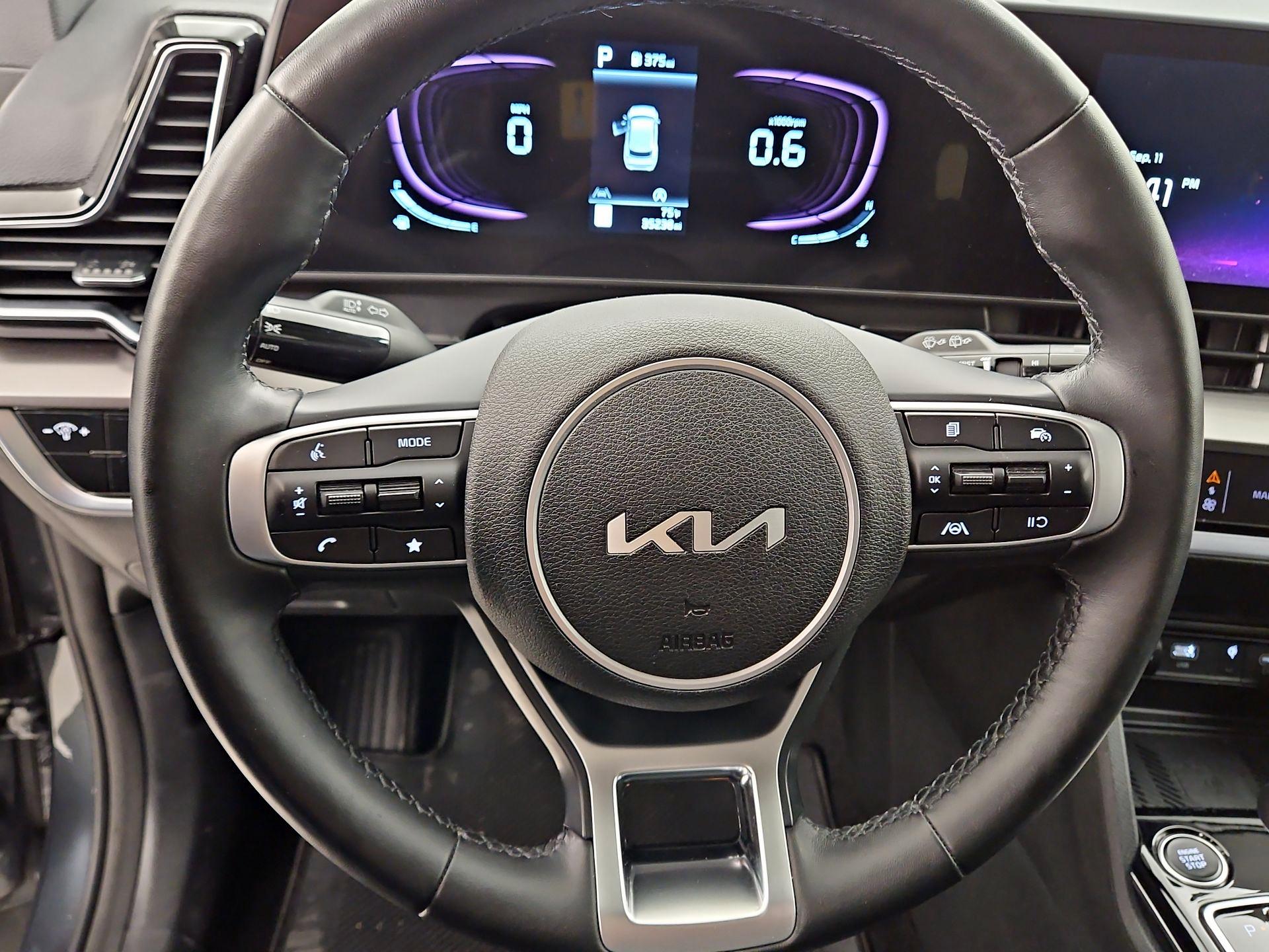 Thumbnail: 2023 Kia Sportage - 10