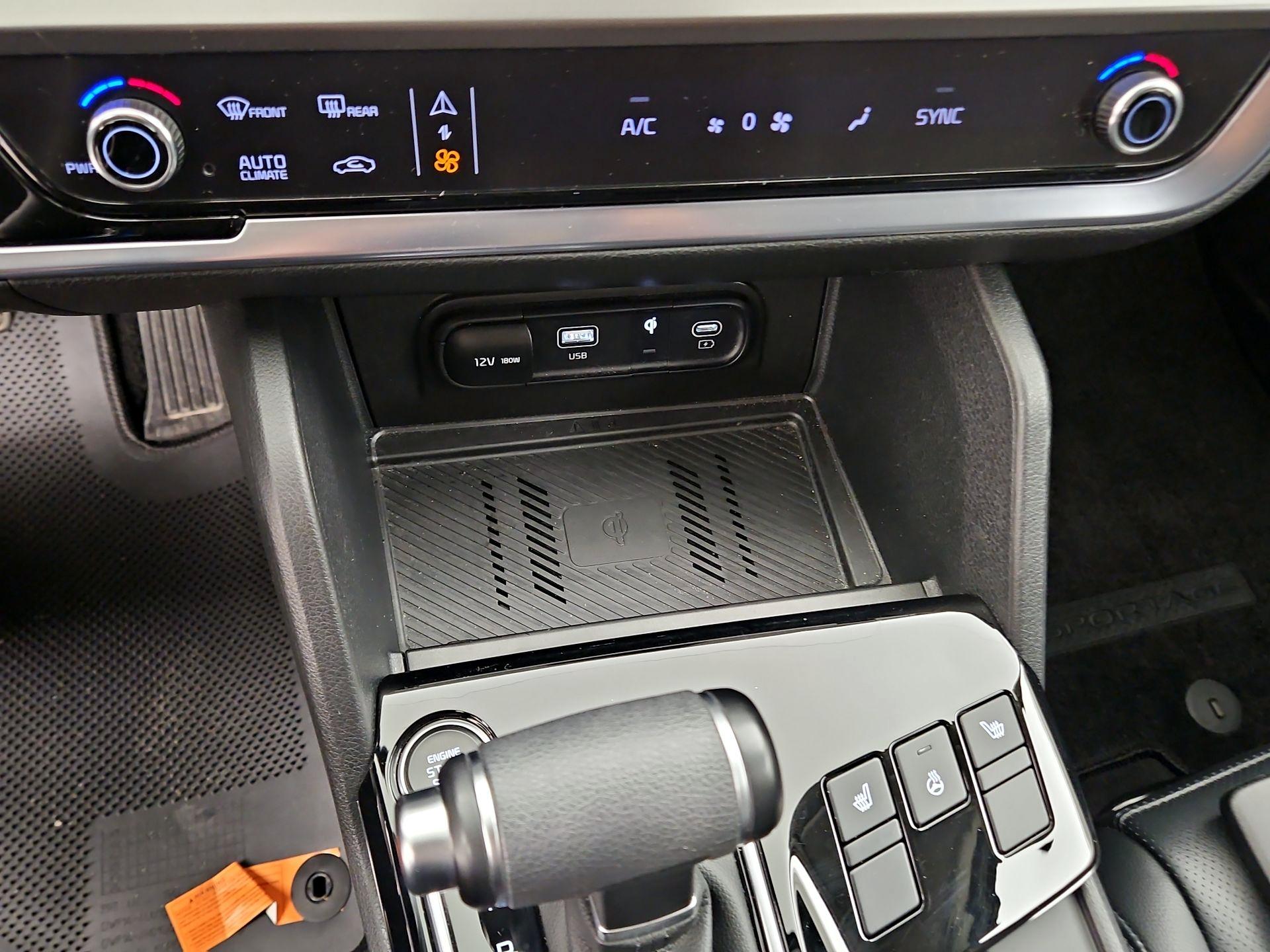 Thumbnail: 2023 Kia Sportage - 17