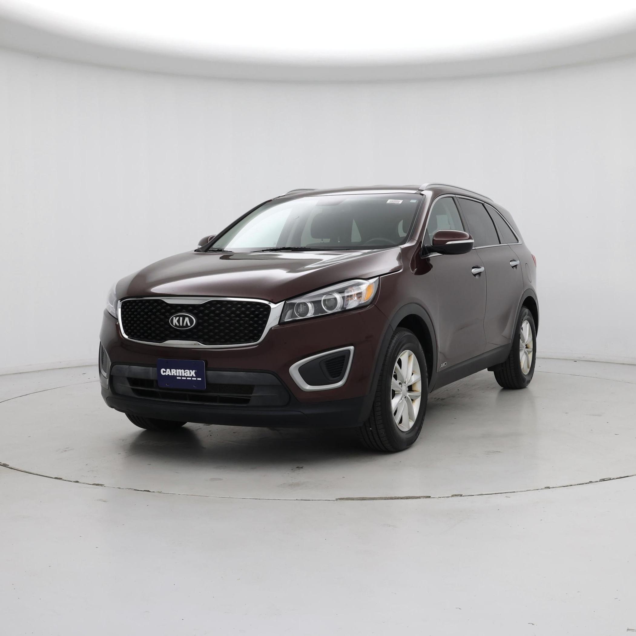Thumbnail: 2017 Kia Sorento - 4