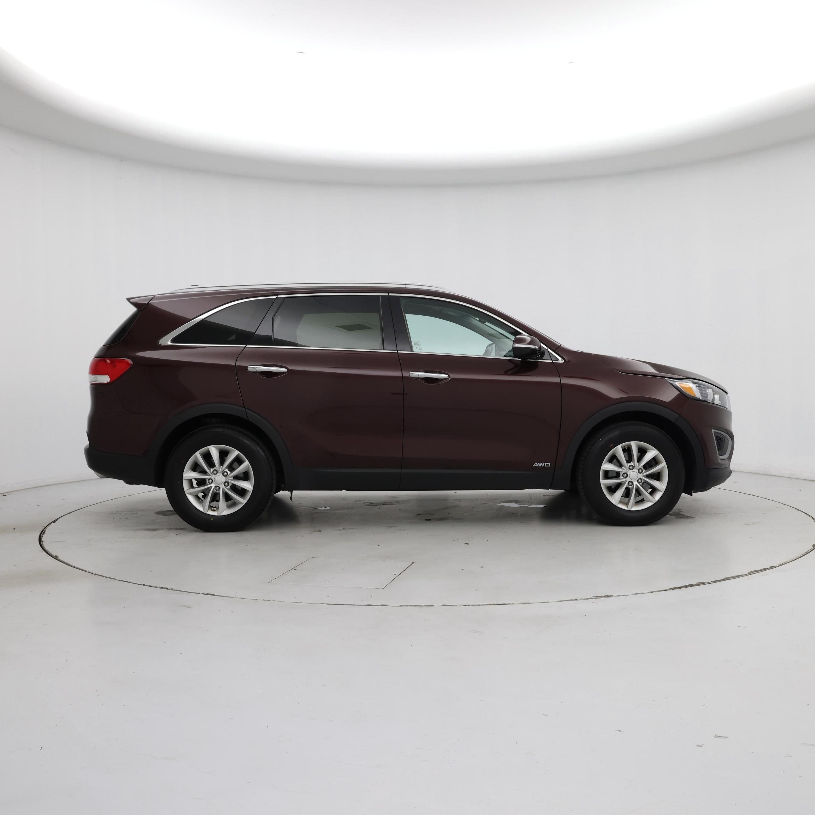 Thumbnail: 2017 Kia Sorento - 7