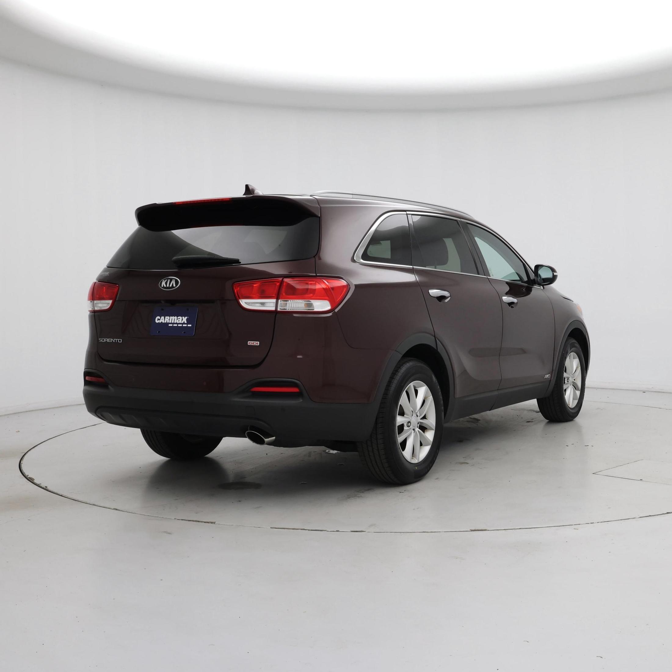 Thumbnail: 2017 Kia Sorento - 8