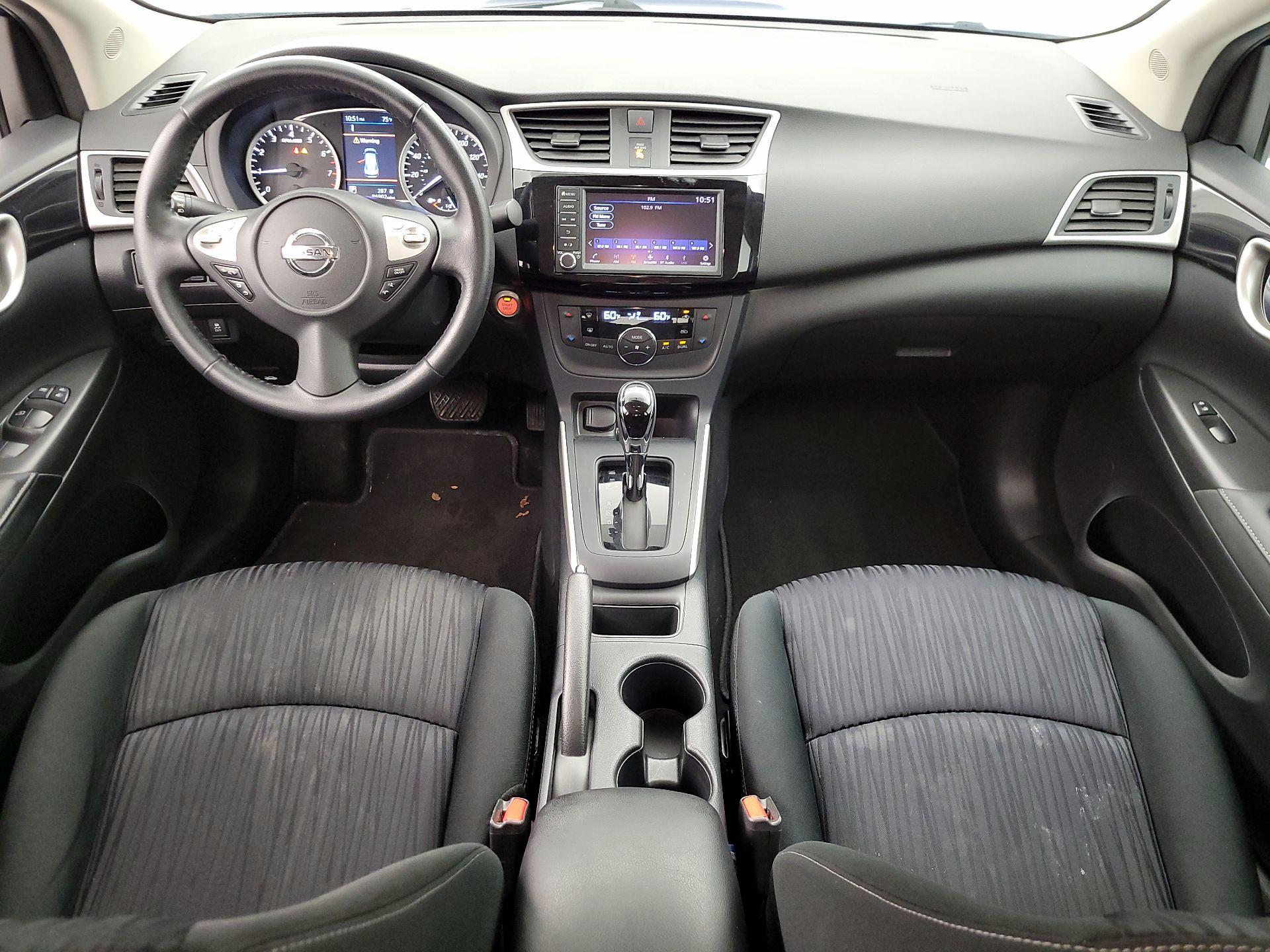 Thumbnail: 2019 Nissan Sentra - 9