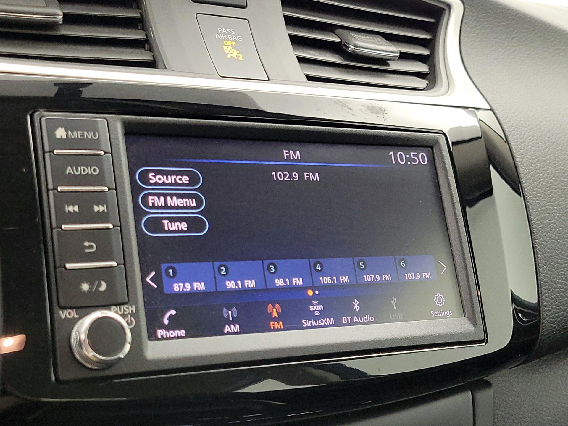 Thumbnail: 2019 Nissan Sentra - 15