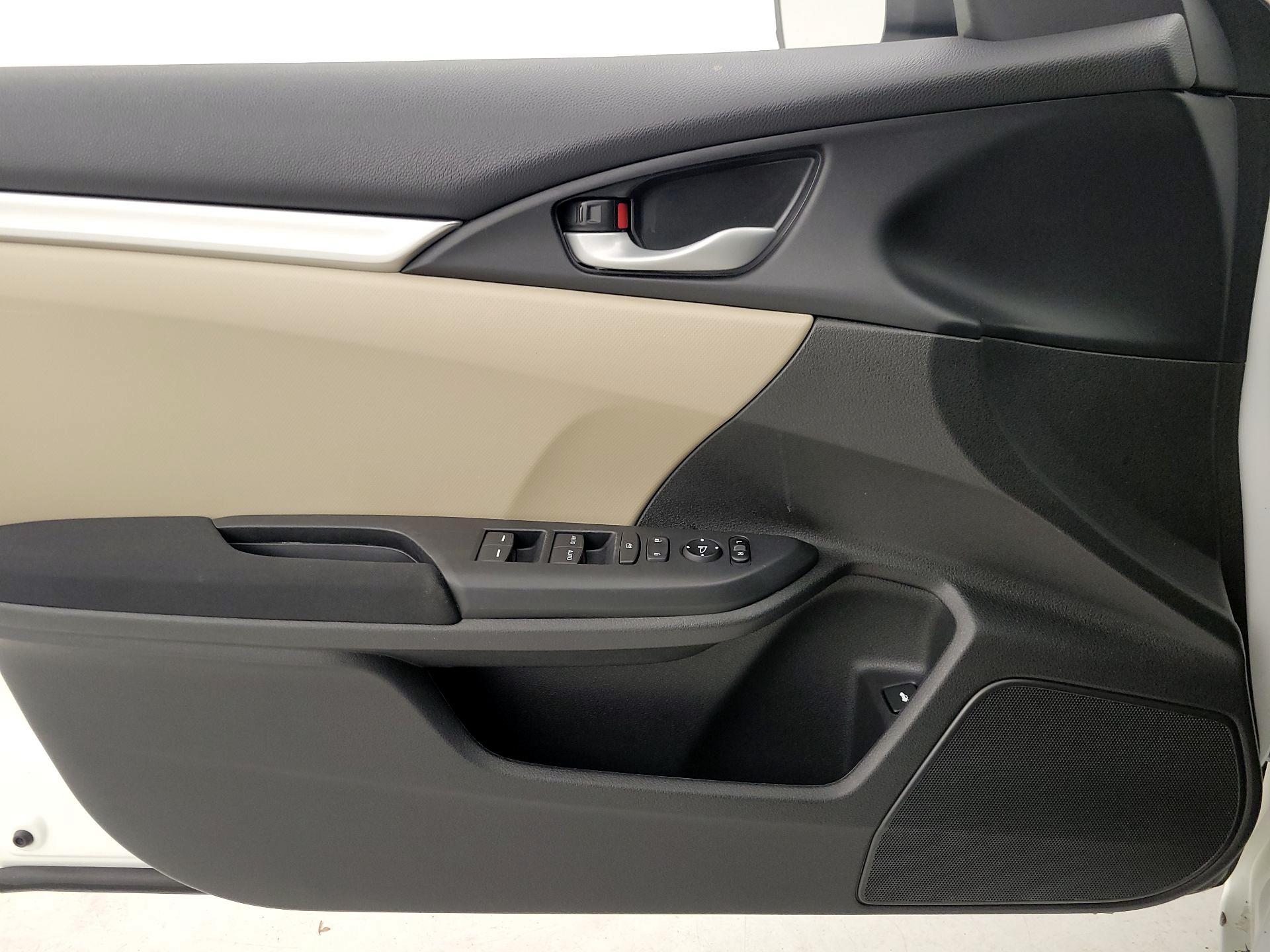 Thumbnail: 2018 Honda Civic - 12