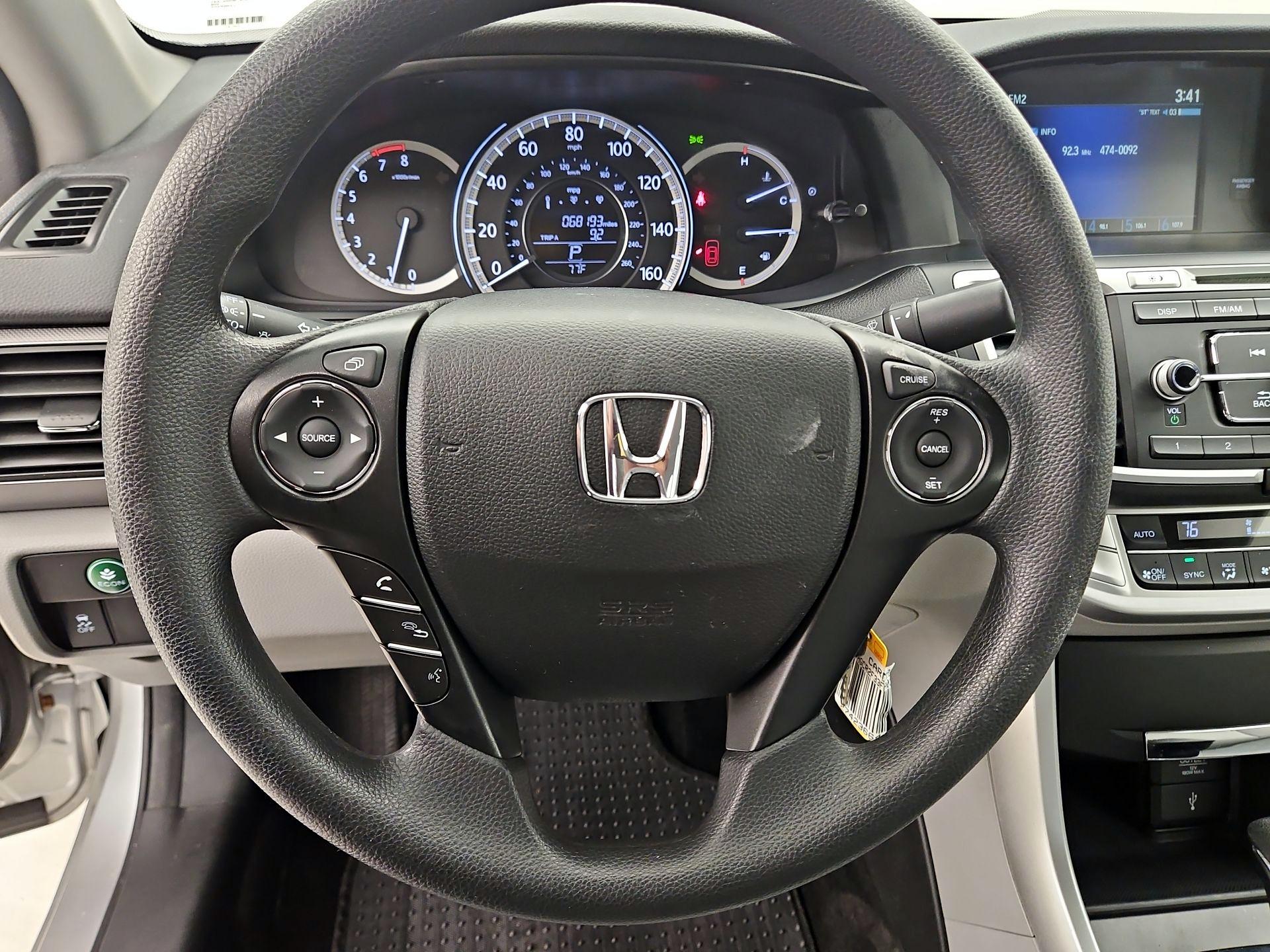 Thumbnail: 2015 Honda Accord - 10