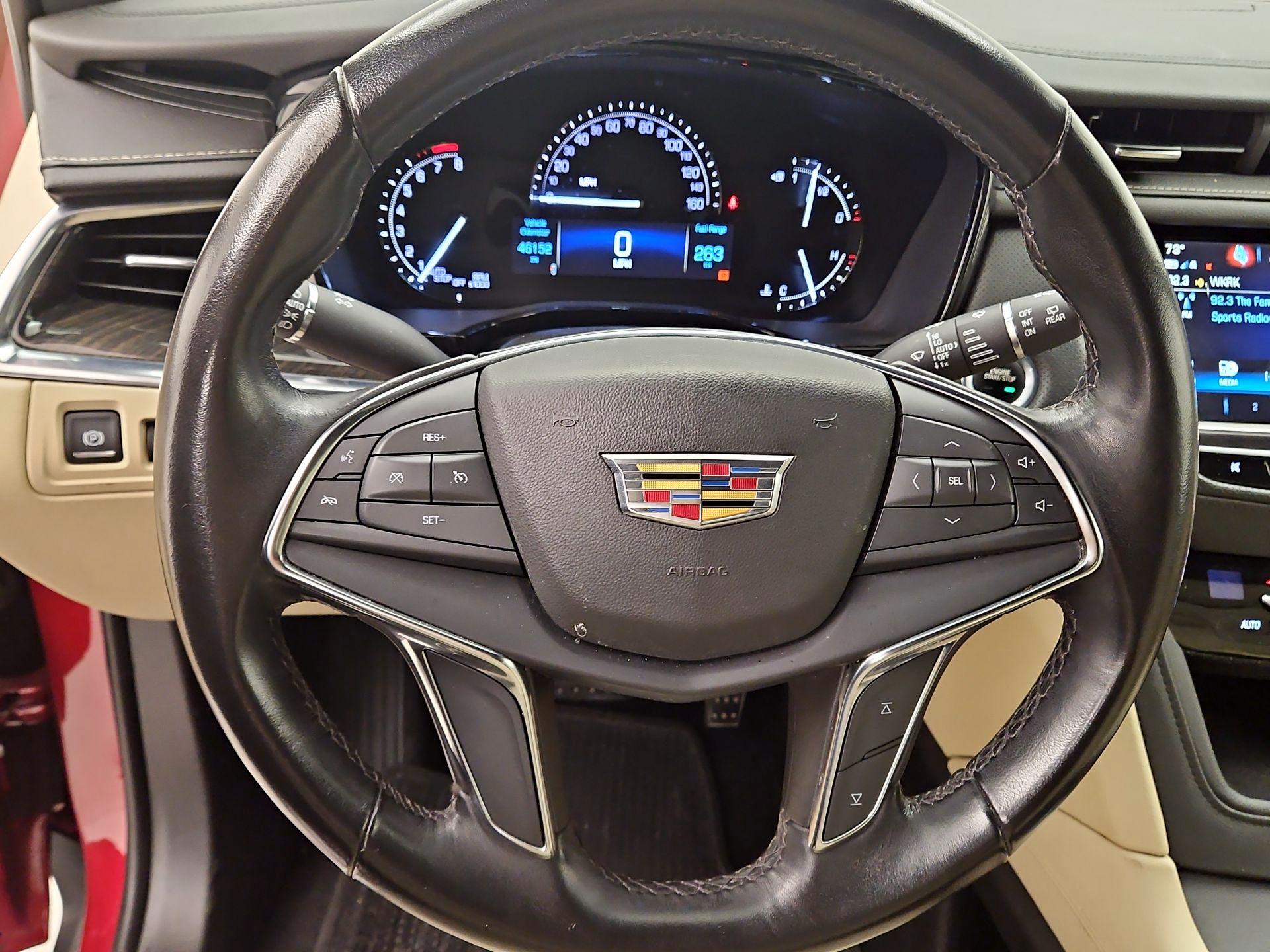 Thumbnail: 2019 Cadillac XT5 - 10