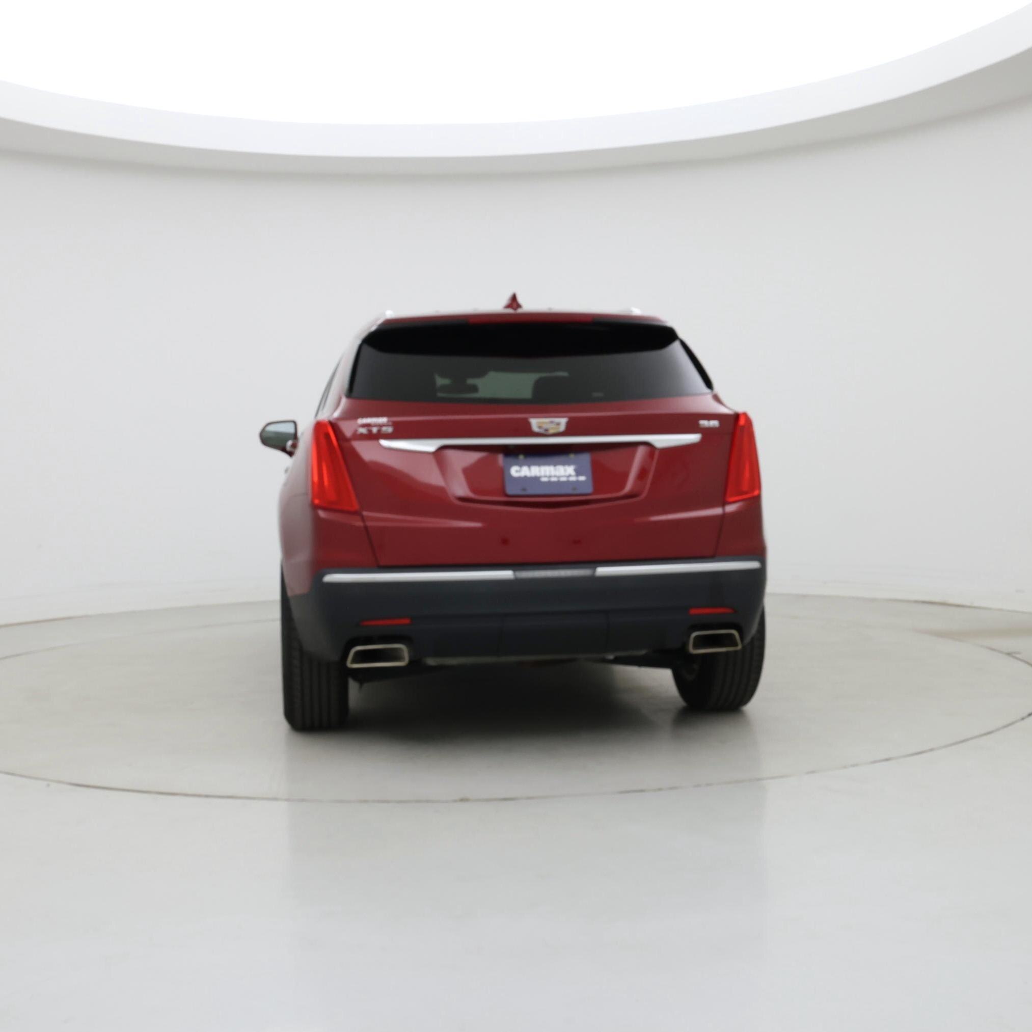 Thumbnail: 2019 Cadillac XT5 - 6