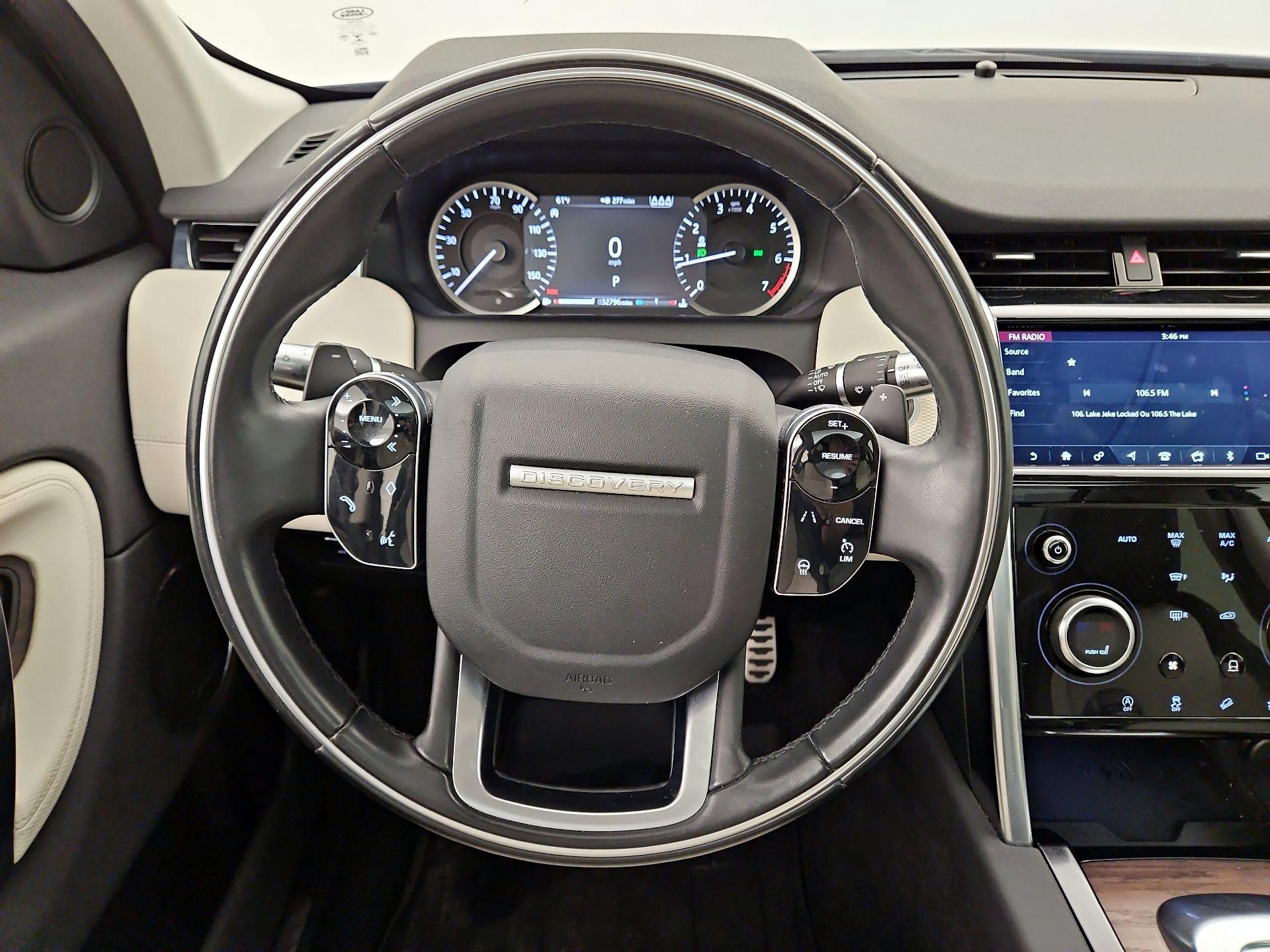 Thumbnail: 2020 Land Rover Discovery Sport - 10