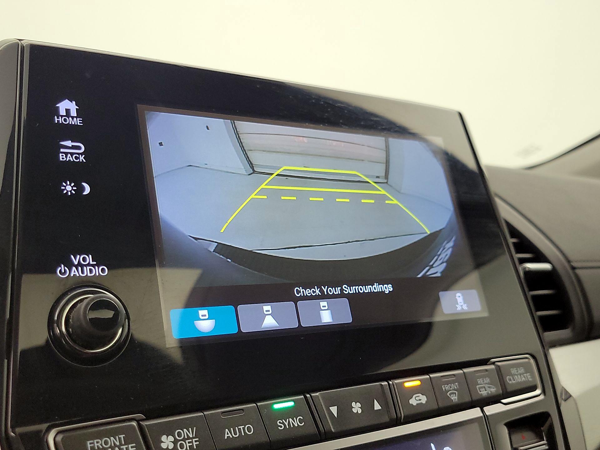 Thumbnail: 2019 Honda Odyssey - 14