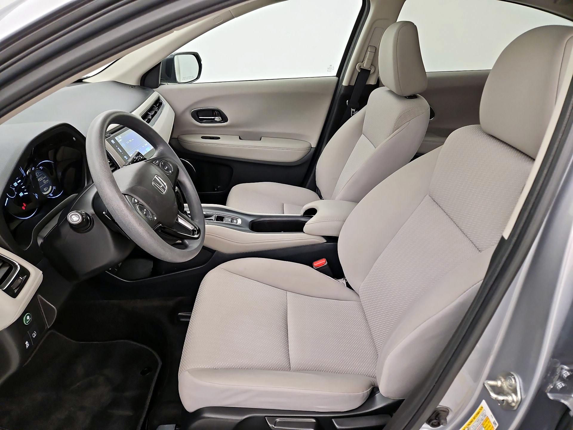 Thumbnail: 2018 Honda HR-V - 11