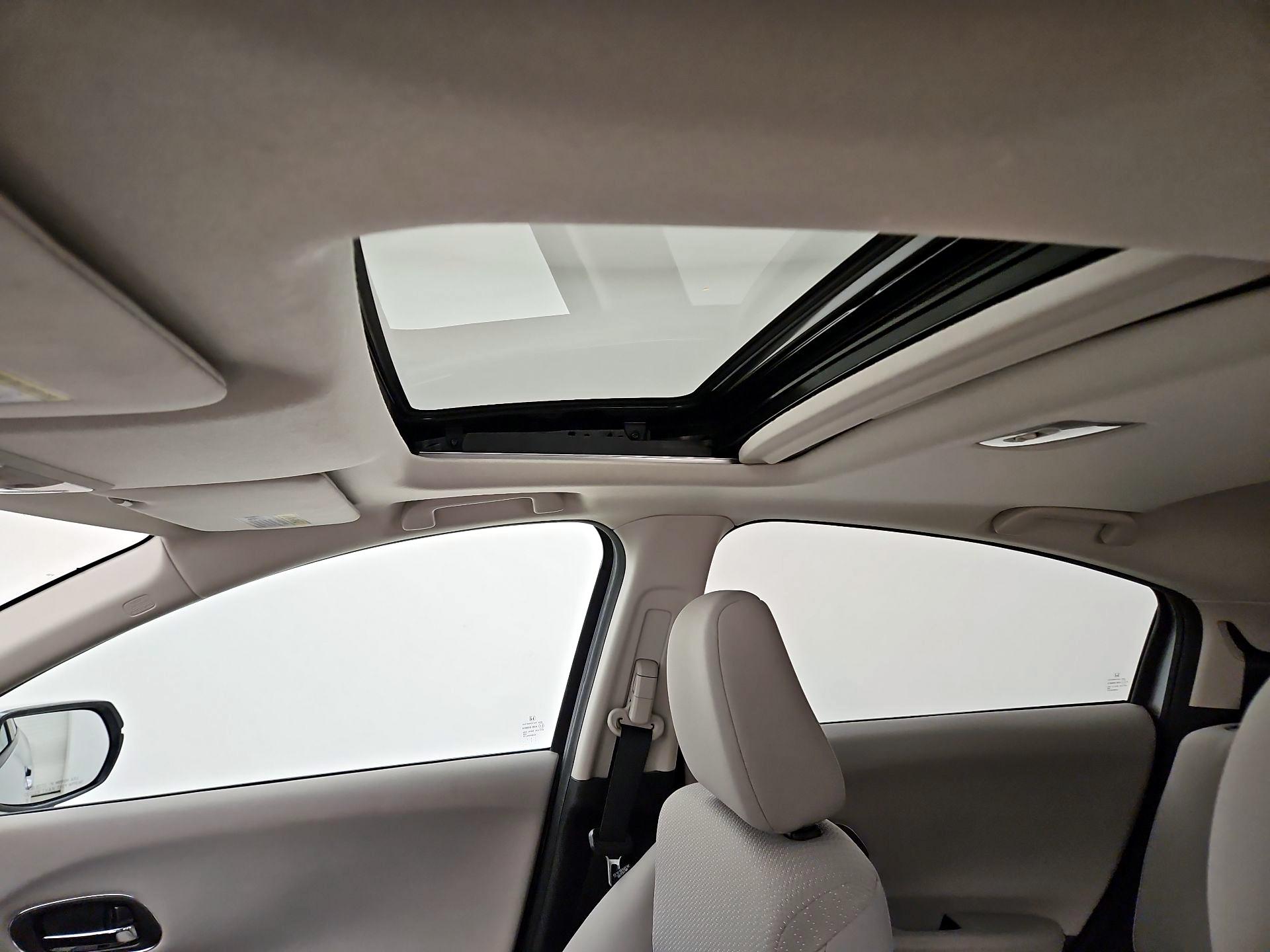 Thumbnail: 2018 Honda HR-V - 19