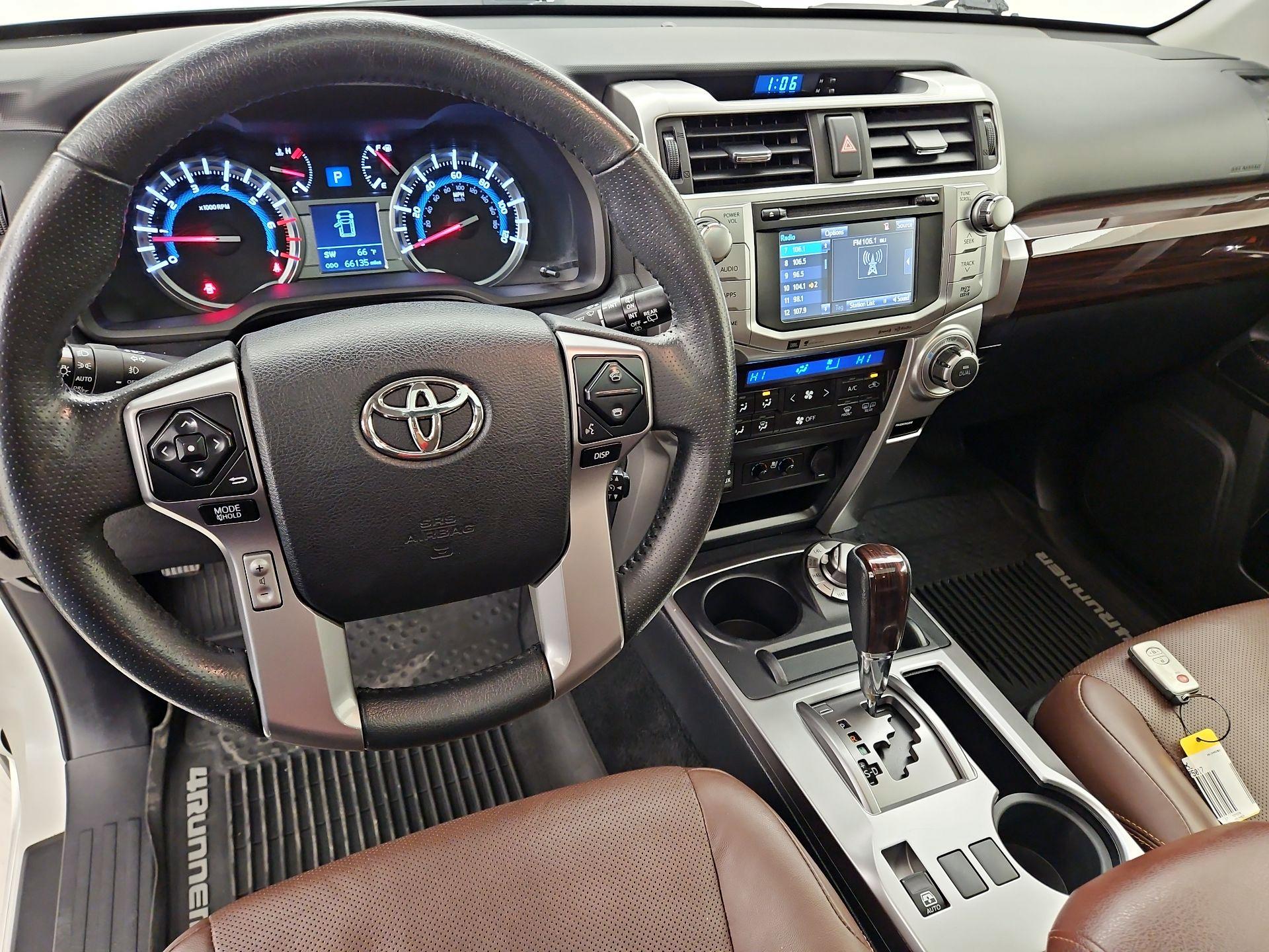 Thumbnail: 2017 Toyota 4Runner - 9