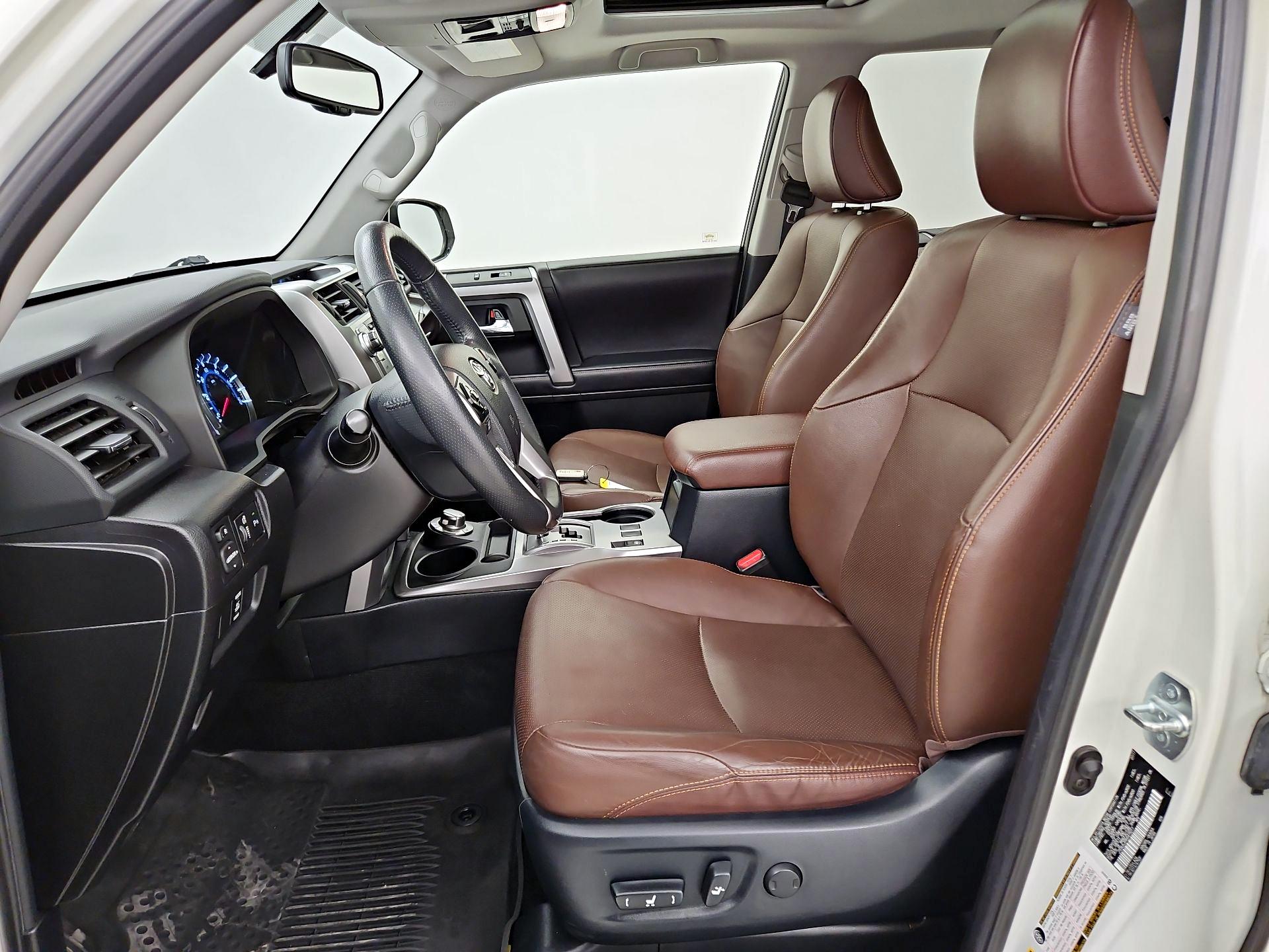 Thumbnail: 2017 Toyota 4Runner - 11