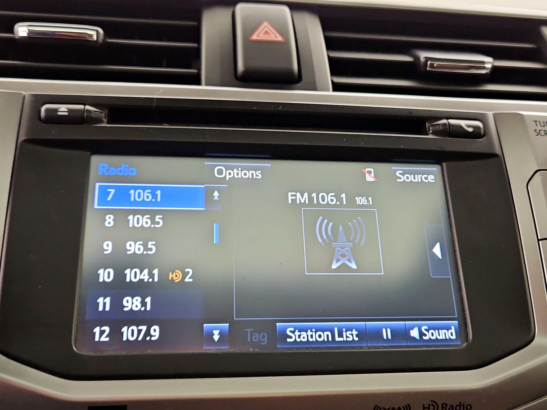 Thumbnail: 2017 Toyota 4Runner - 16