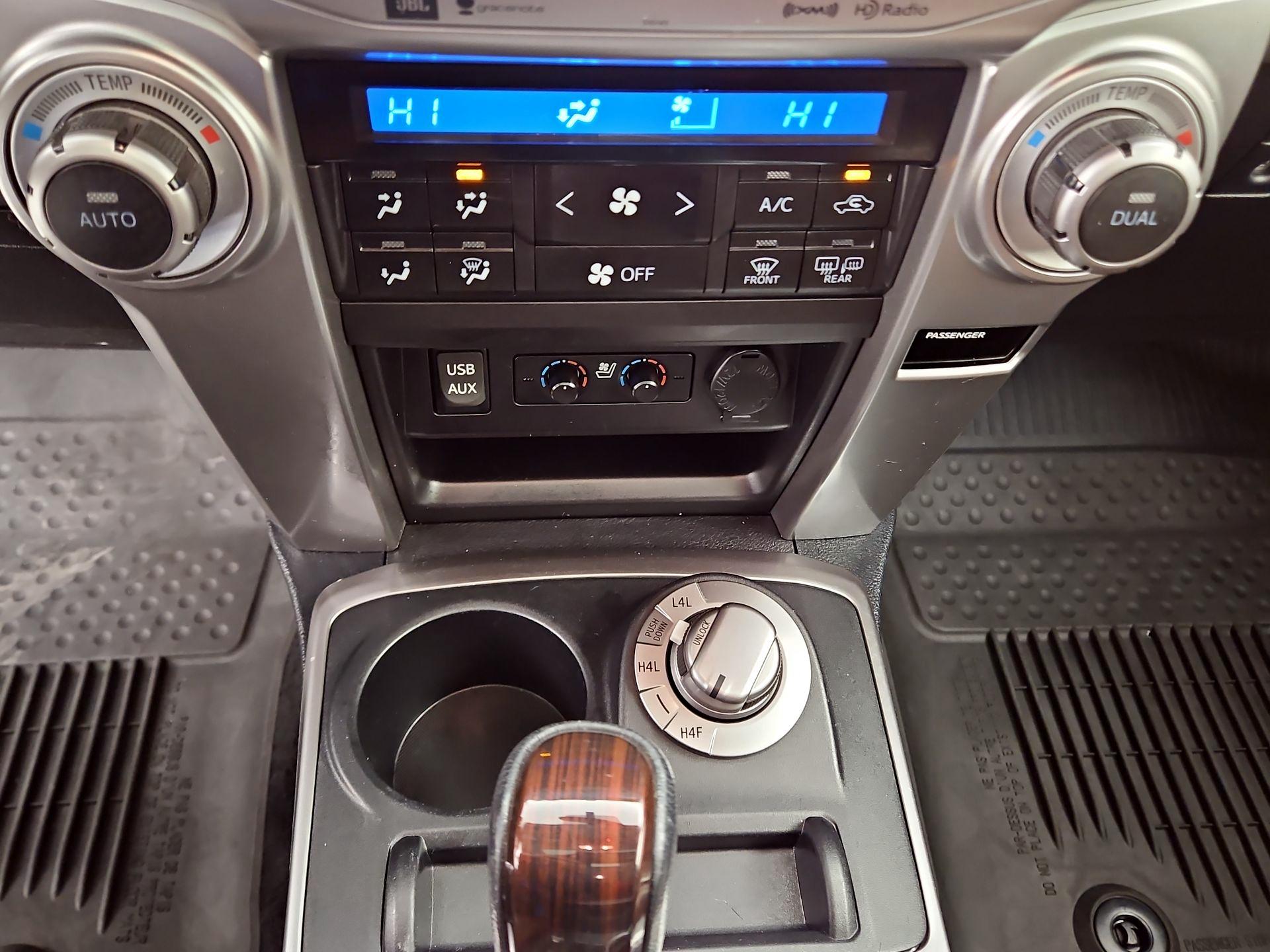 Thumbnail: 2017 Toyota 4Runner - 17