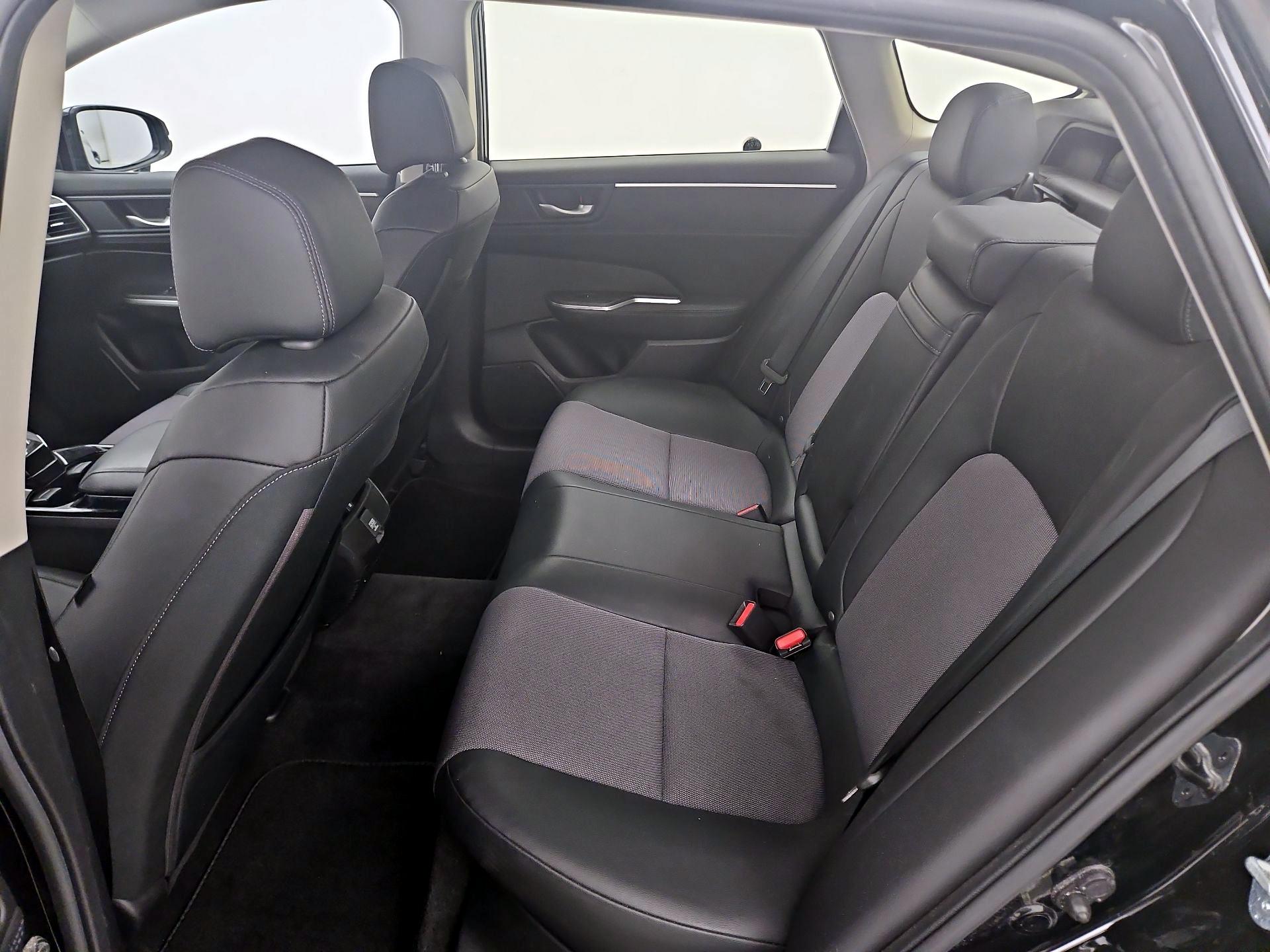 Thumbnail: 2018 Honda Clarity - 19