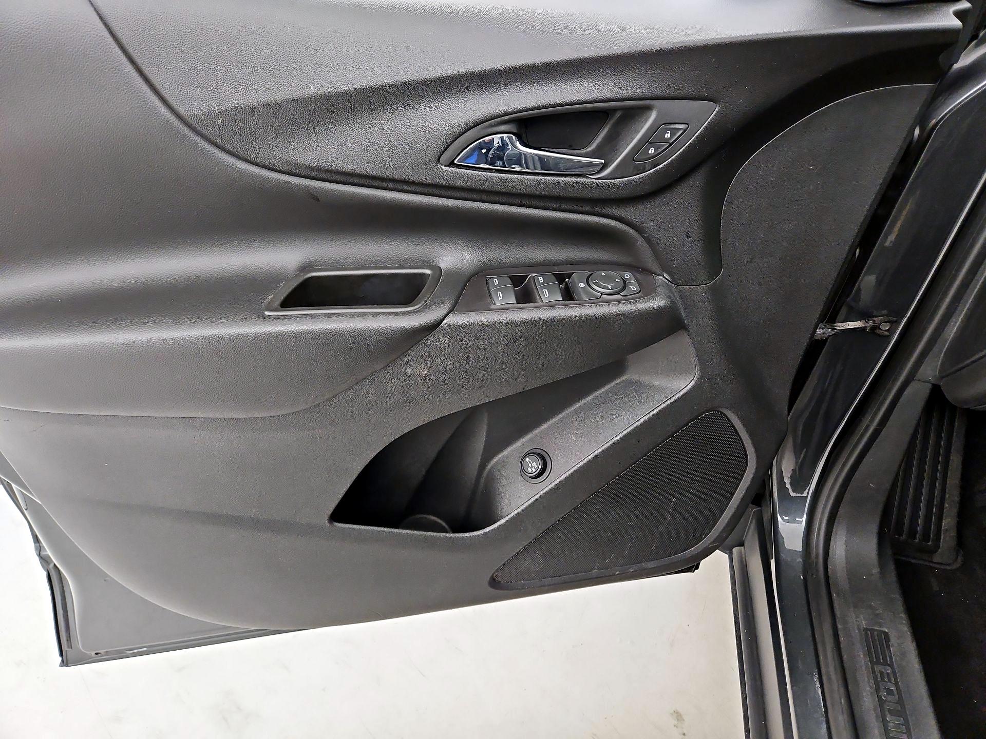 Thumbnail: 2020 Chevrolet Equinox - 12