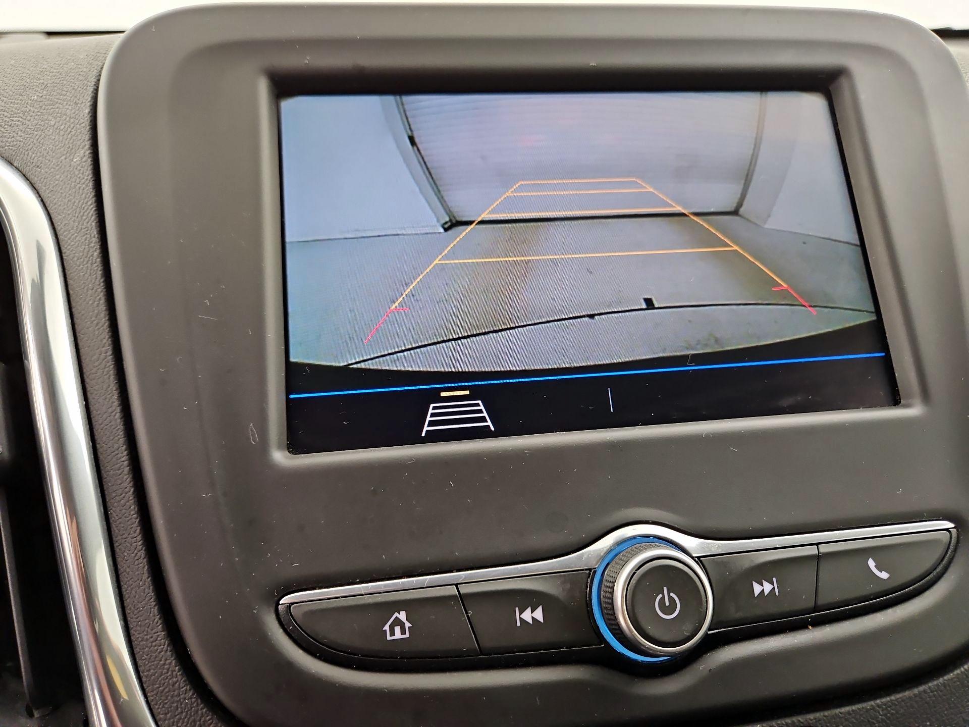 Thumbnail: 2020 Chevrolet Equinox - 14