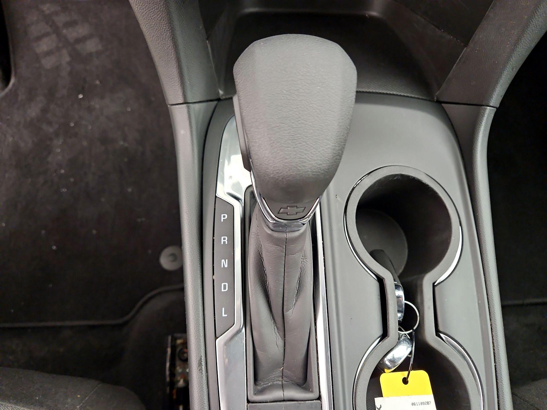 Thumbnail: 2020 Chevrolet Equinox - 17