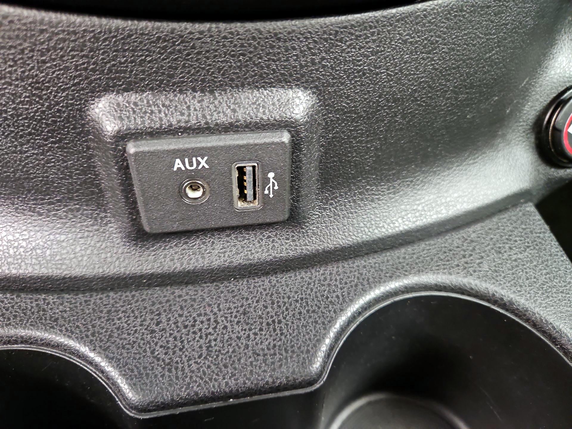 Thumbnail: 2019 Nissan Versa - 18