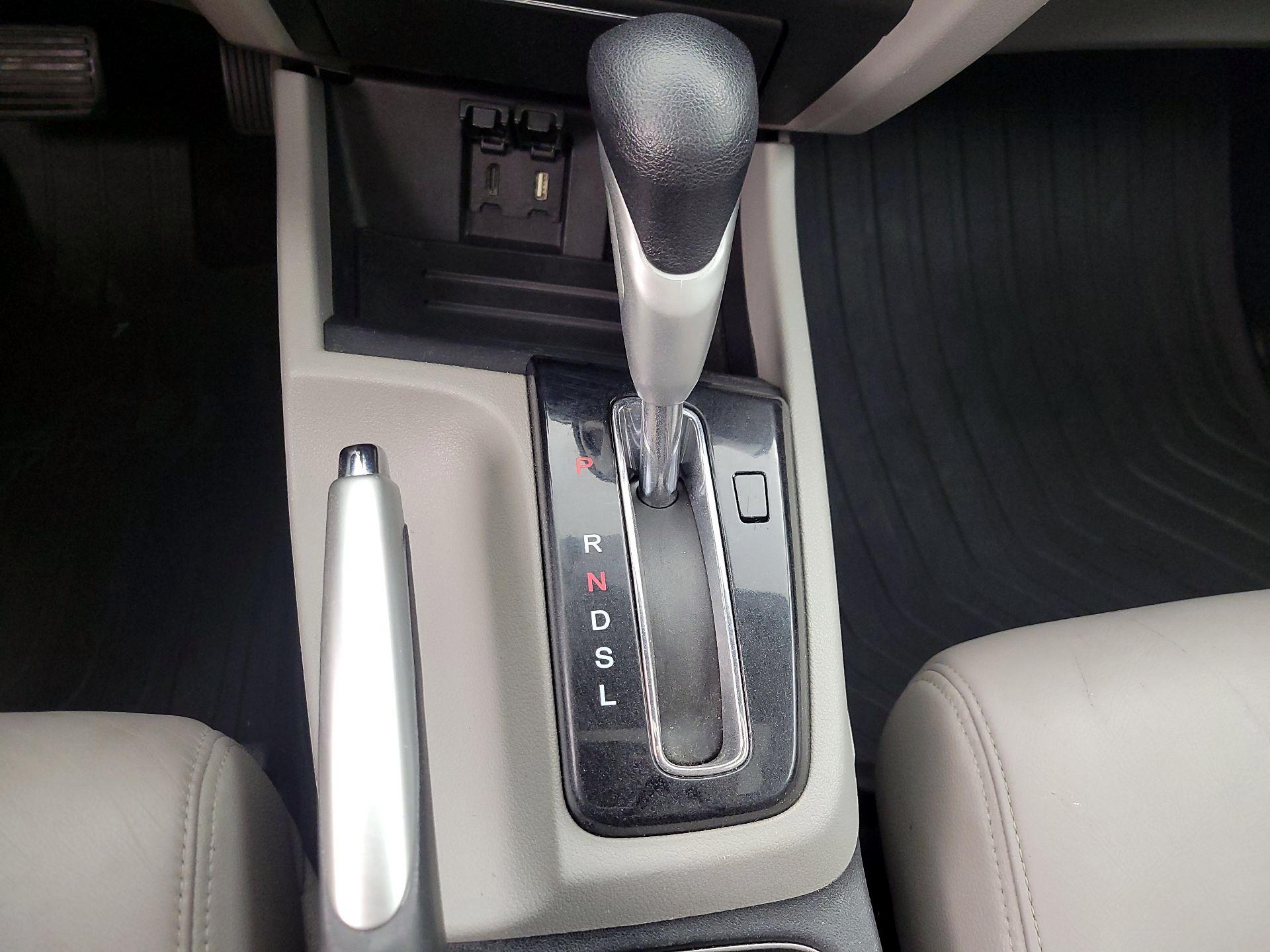 Thumbnail: 2014 Honda Civic - 17