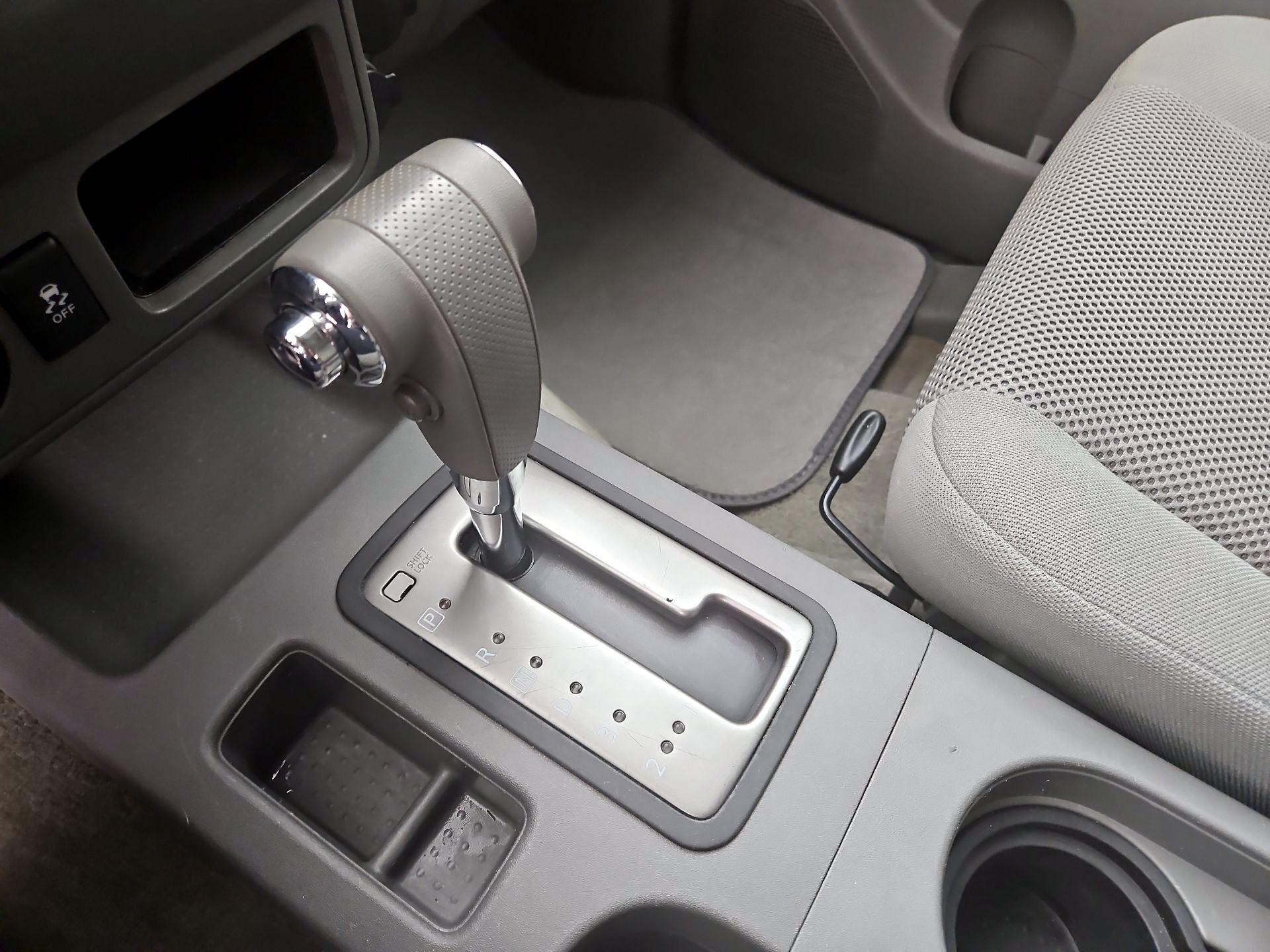 Thumbnail: 2014 Nissan Frontier - 16
