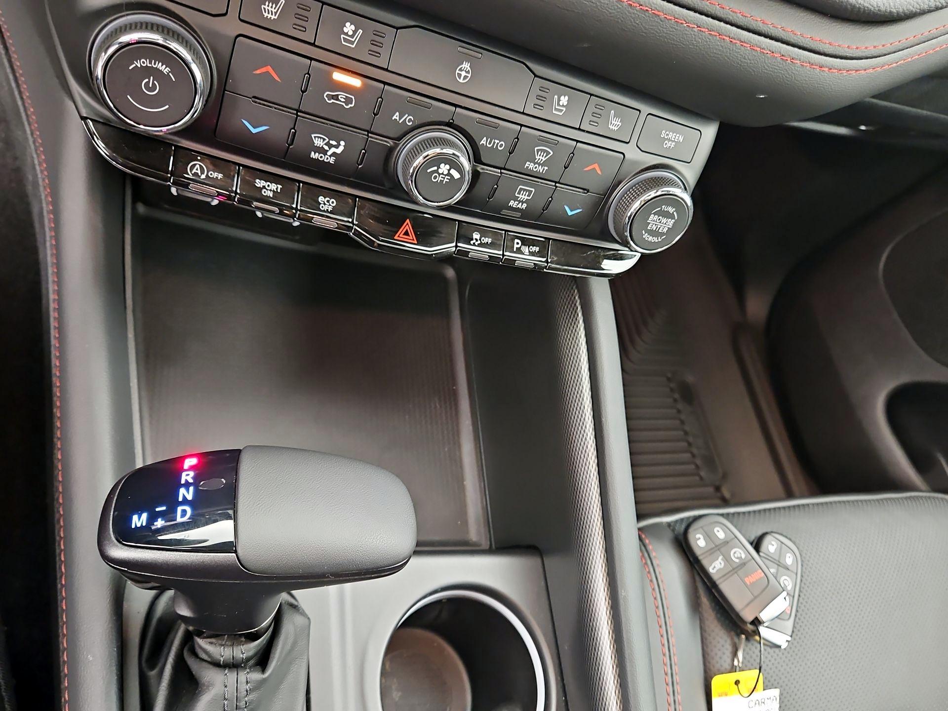 Thumbnail: 2024 Dodge Durango - 18