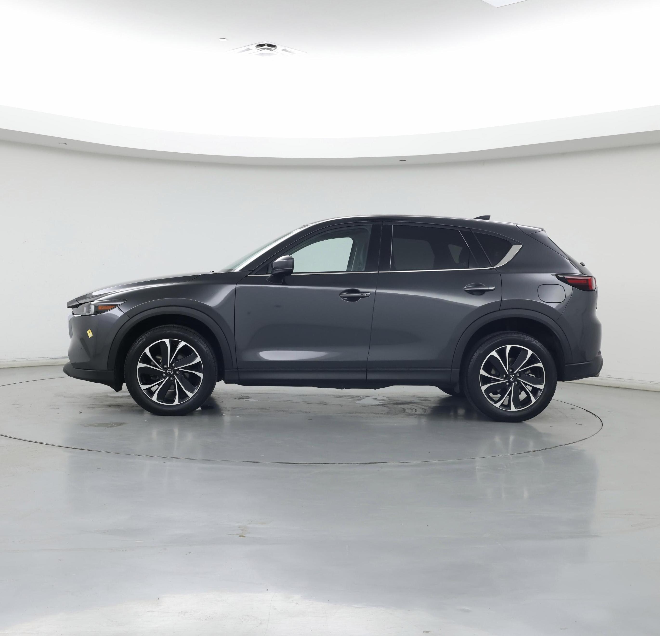 Thumbnail: 2023 Mazda CX-5 - 3