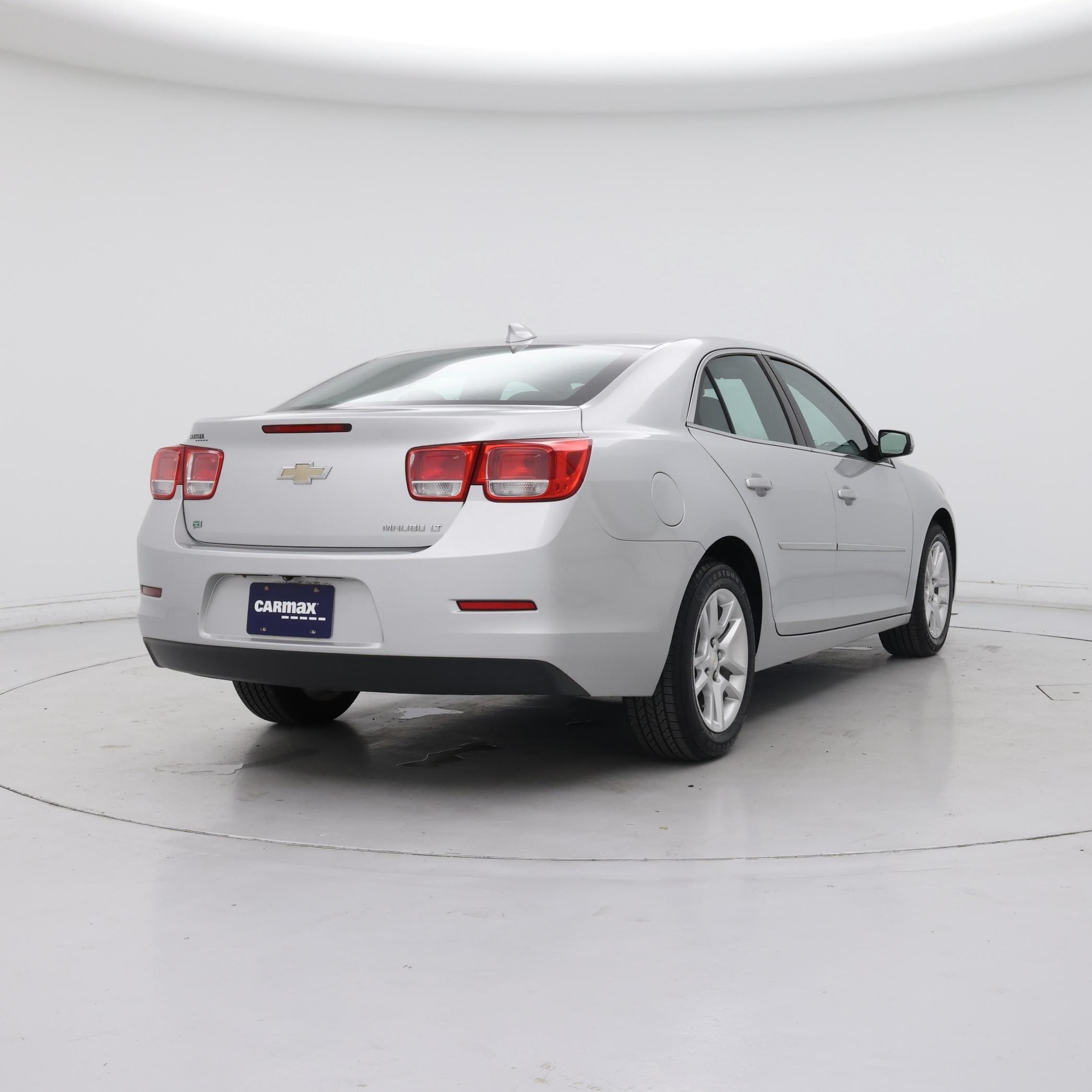 Thumbnail: 2016 Chevrolet Malibu - 8