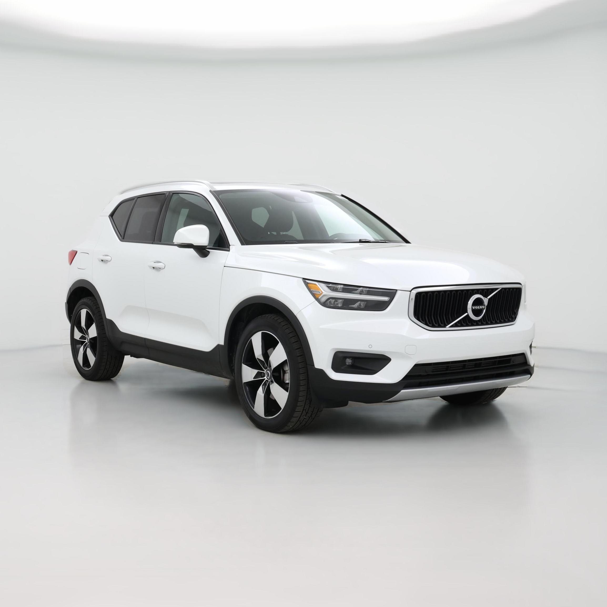 Thumbnail: 2021 Volvo XC40 - 1