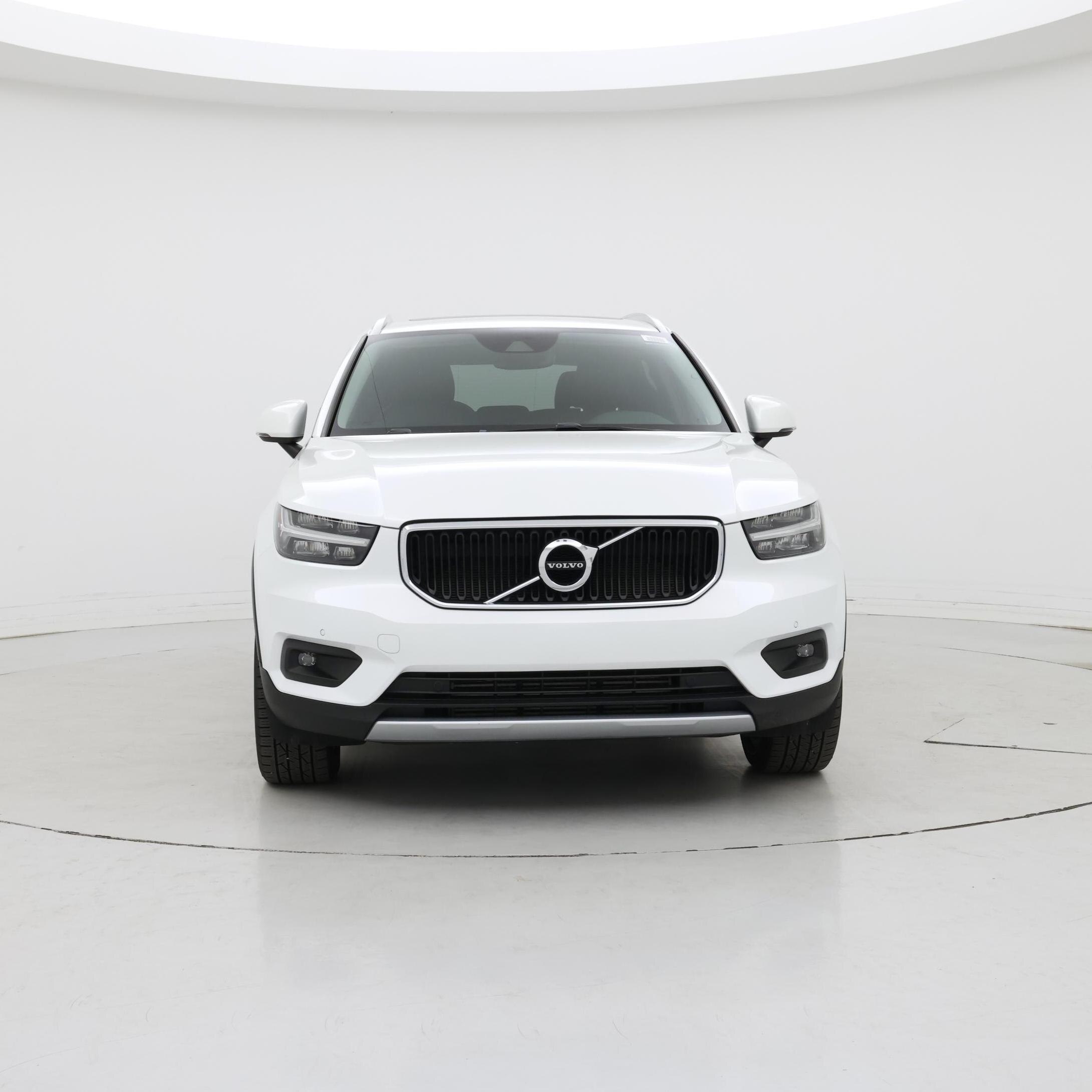 Thumbnail: 2021 Volvo XC40 - 5
