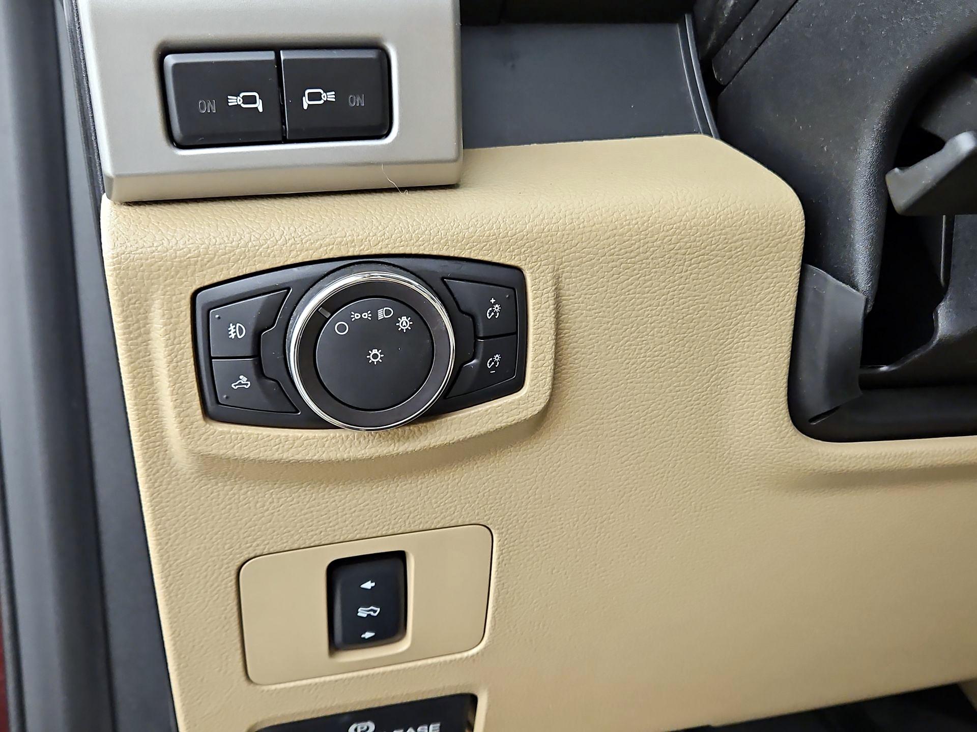 Thumbnail: 2017 Ford F-250 - 13