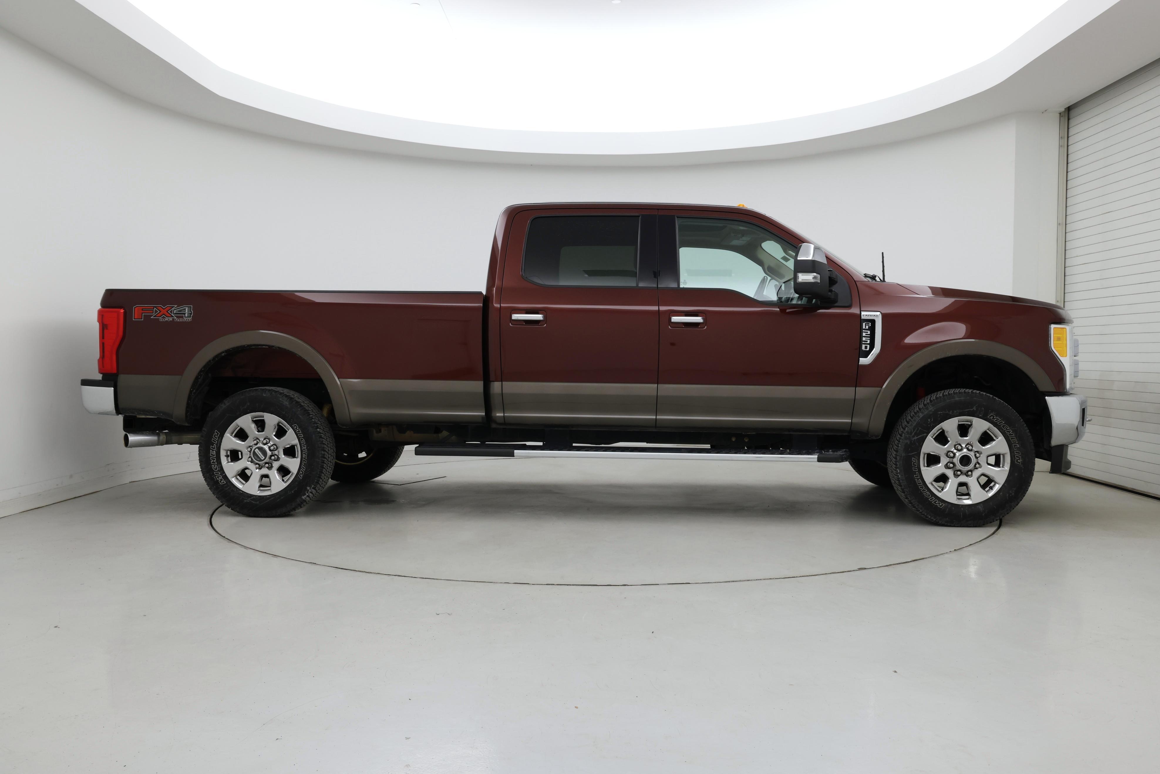 Thumbnail: 2017 Ford F-250 - 7