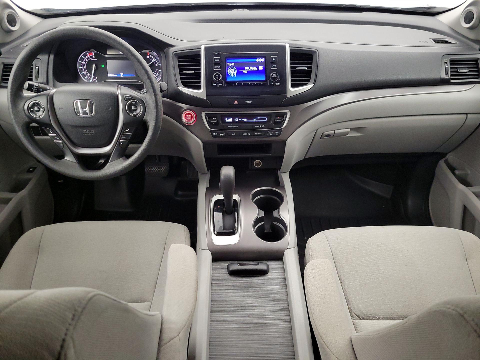 Thumbnail: 2016 Honda Pilot - 9