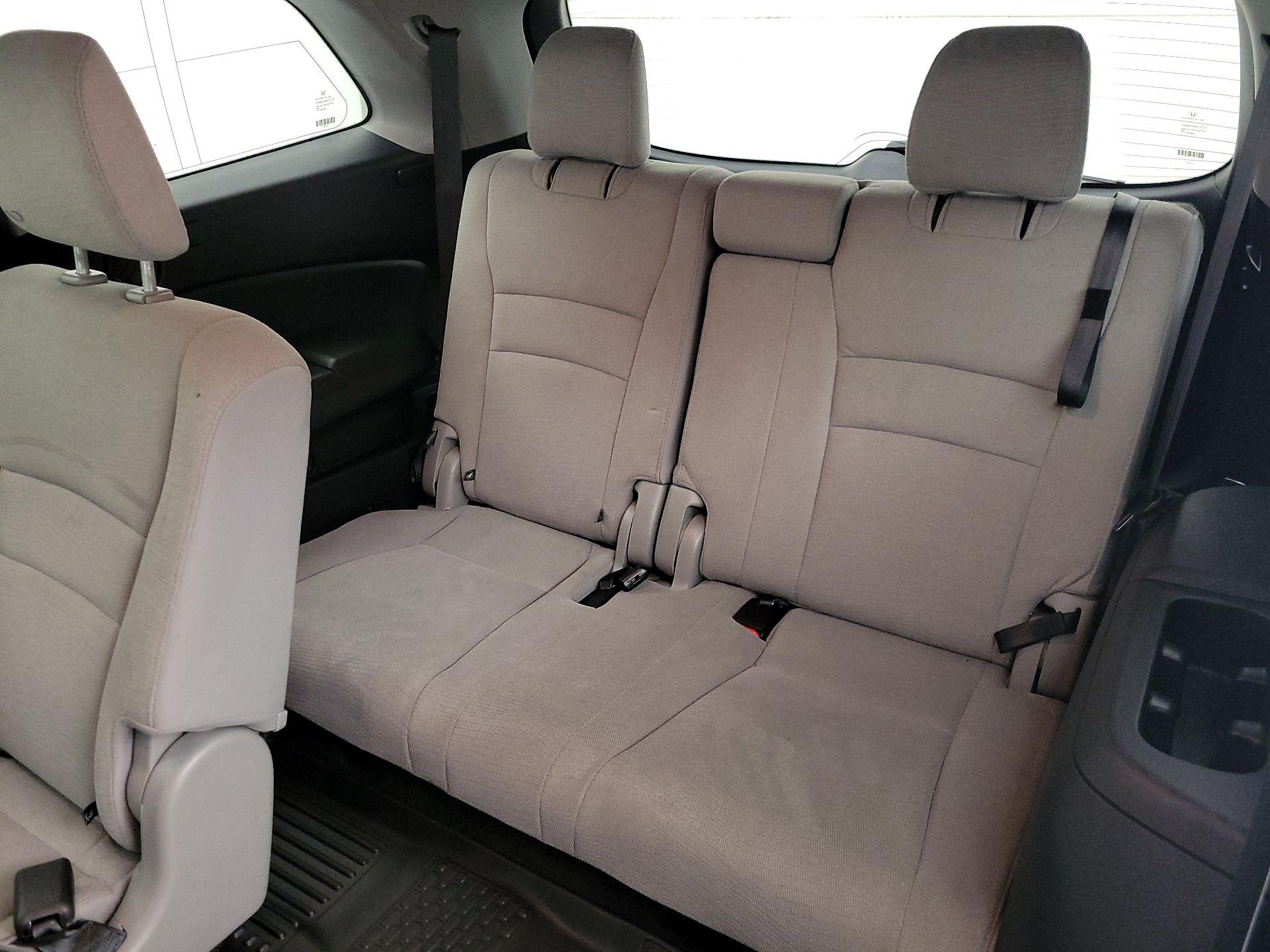 Thumbnail: 2016 Honda Pilot - 20