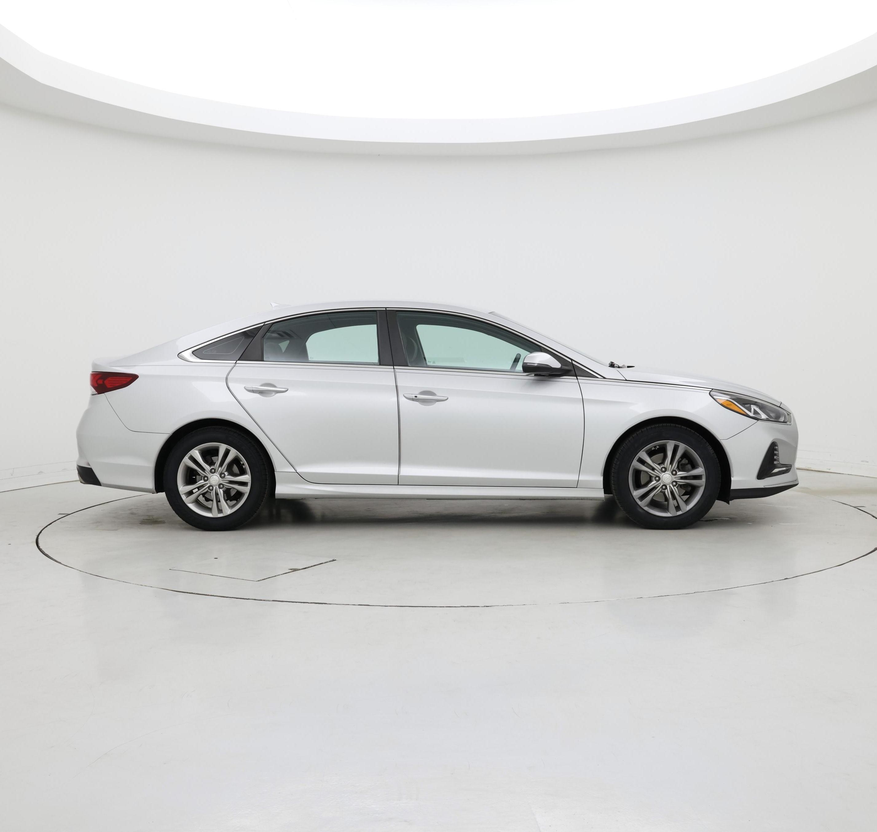Thumbnail: 2018 Hyundai Sonata - 7