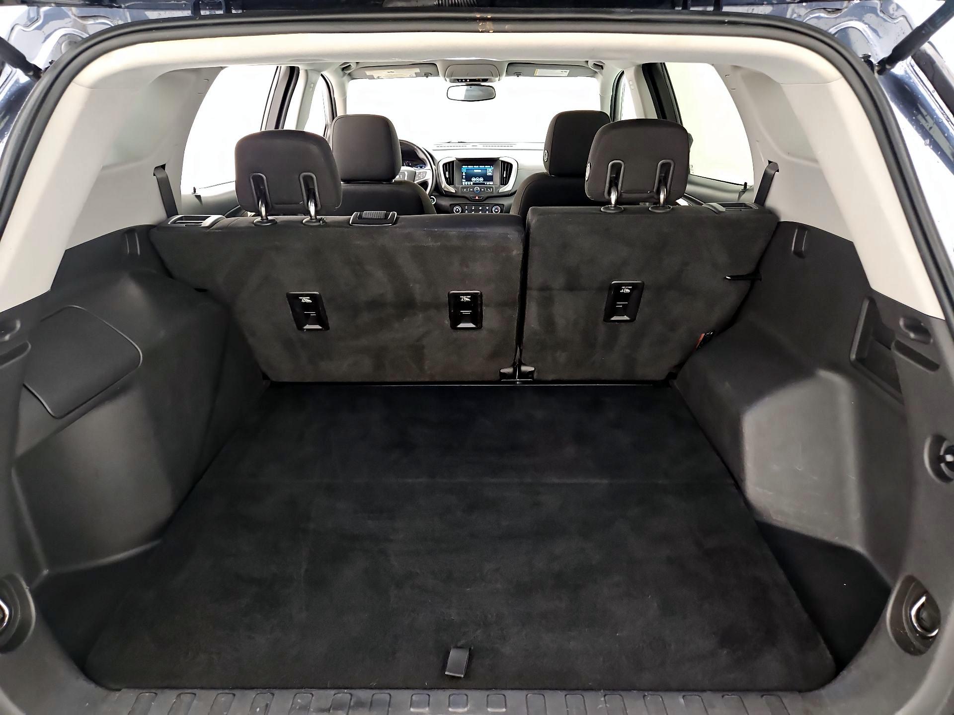 Thumbnail: 2018 GMC Terrain - 20