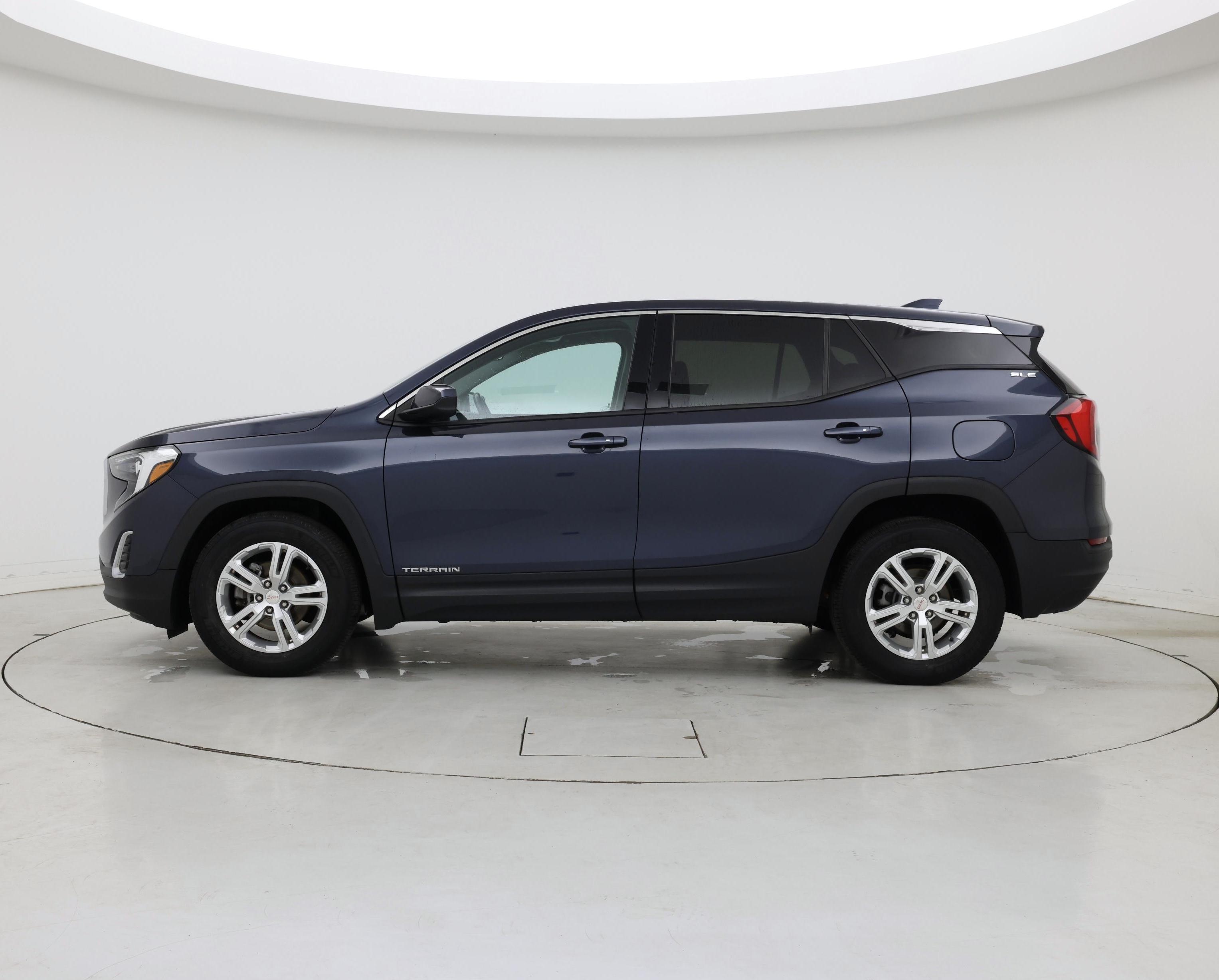 Thumbnail: 2018 GMC Terrain - 3