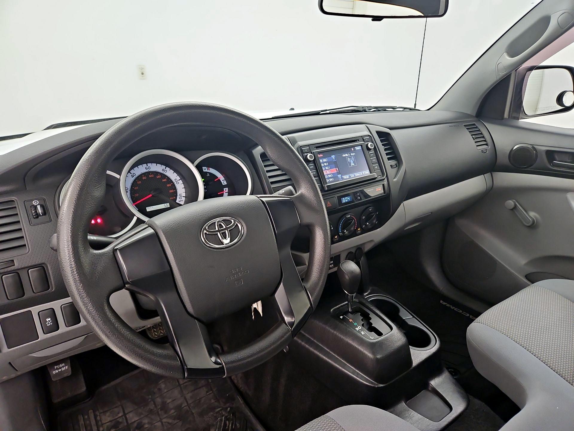 Thumbnail: 2014 Toyota Tacoma - 9