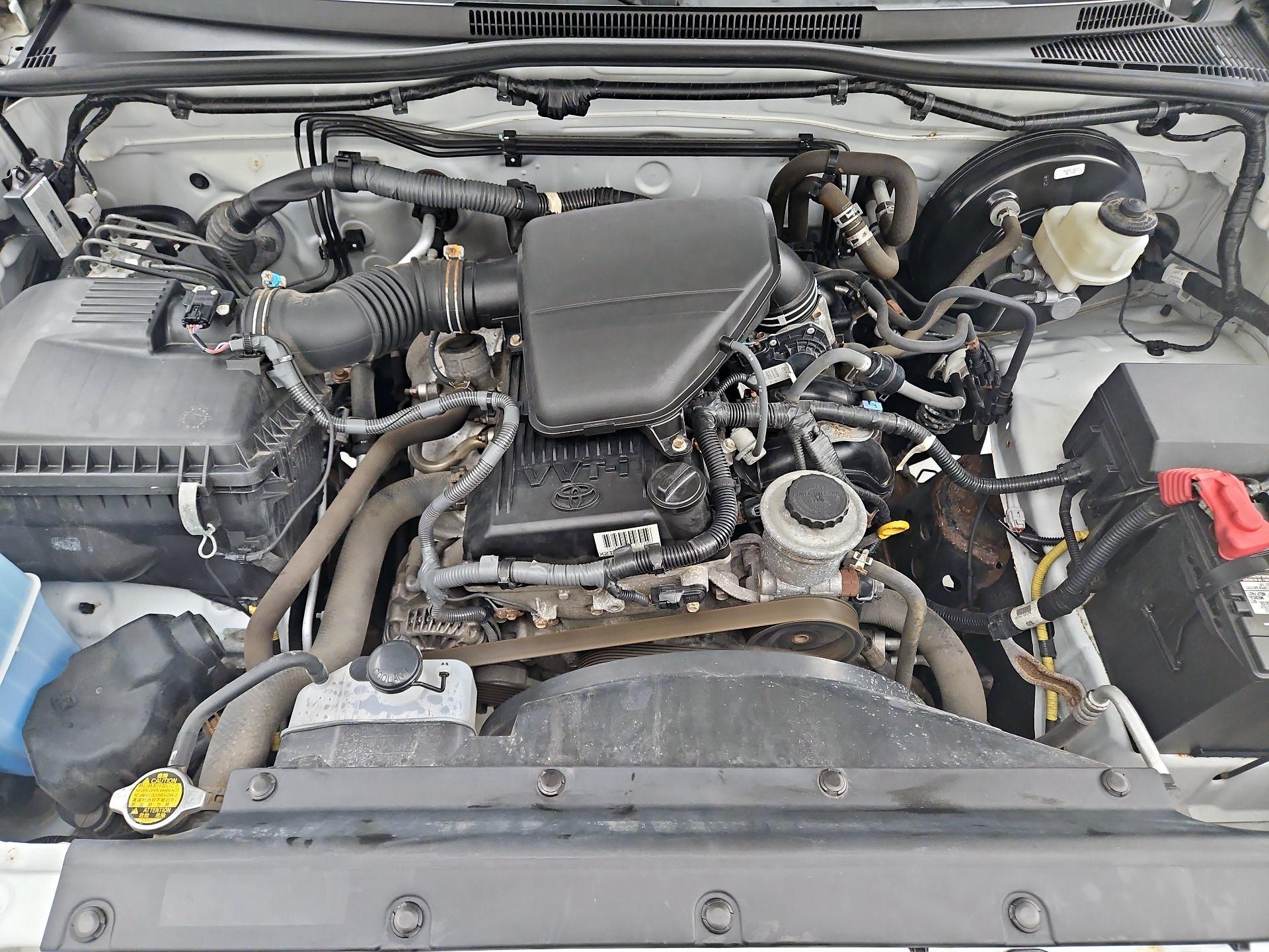 Thumbnail: 2014 Toyota Tacoma - 19