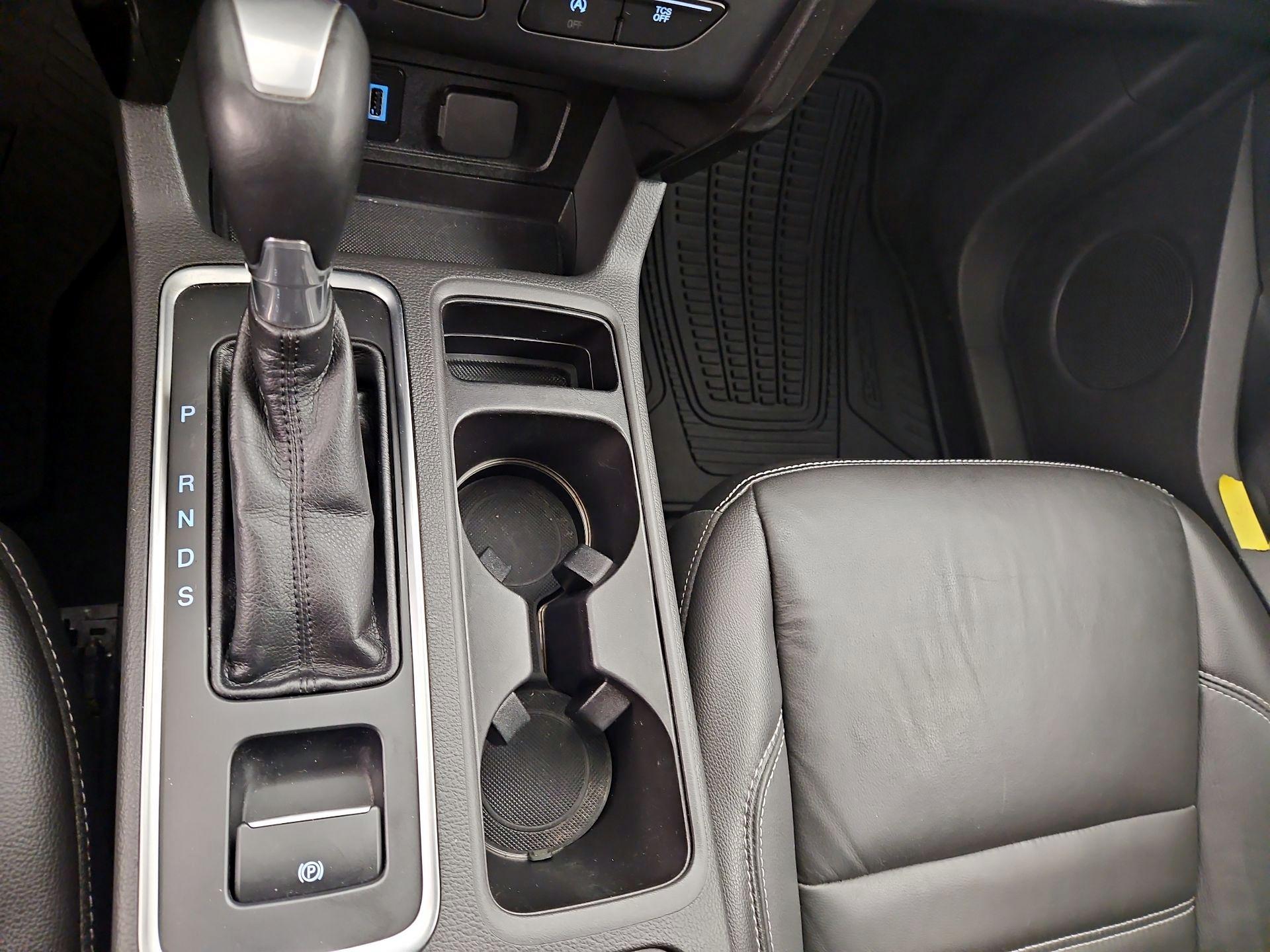 Thumbnail: 2017 Ford Escape - 17