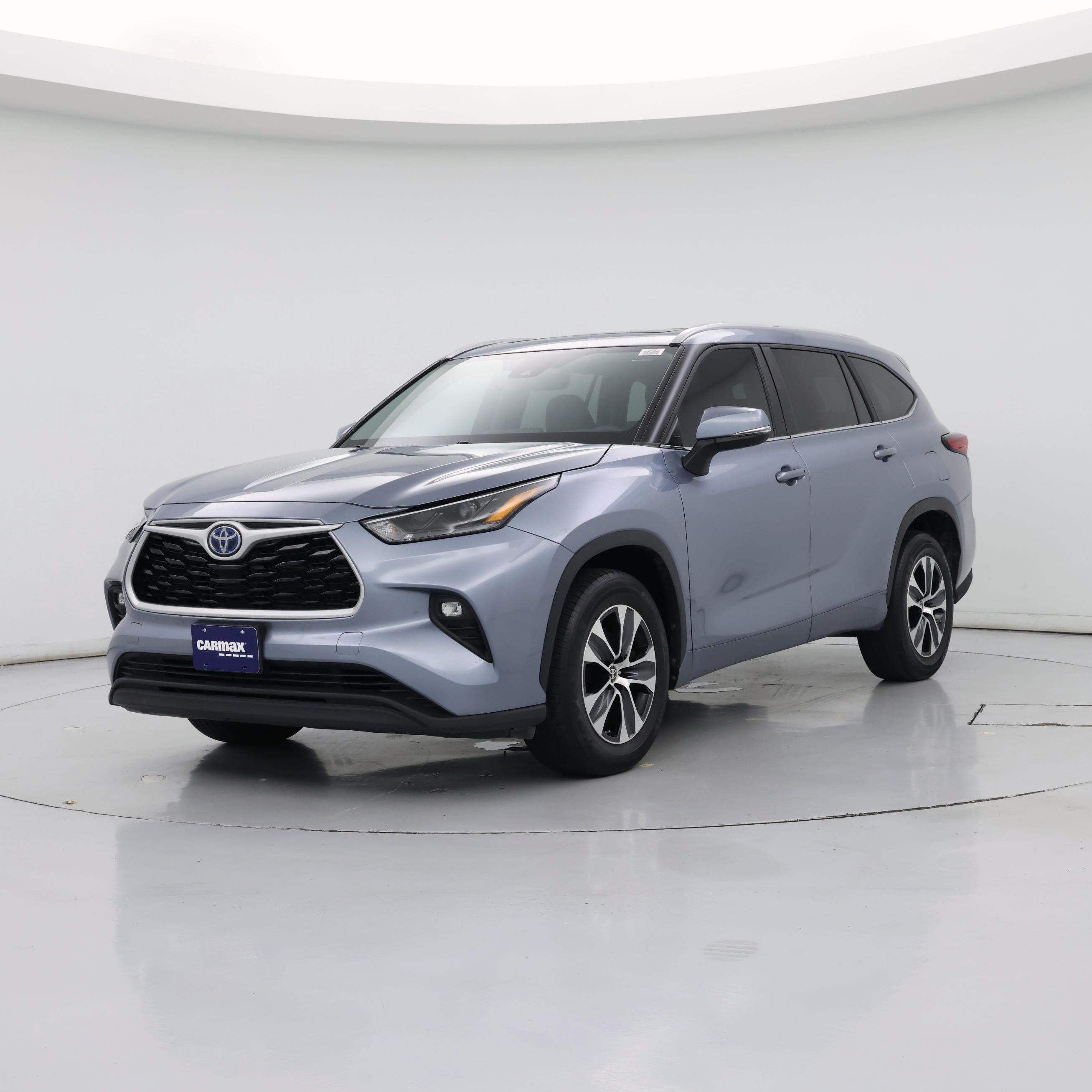Thumbnail: 2023 Toyota Highlander - 4