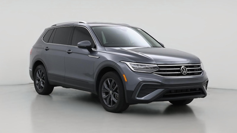 2022 Volkswagen Tiguan SE Hero Image