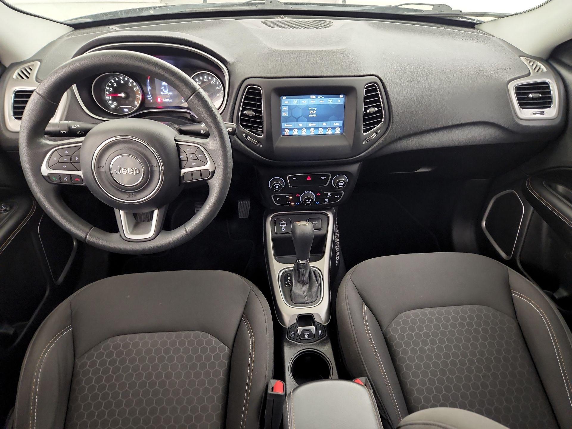 Thumbnail: 2019 Jeep Compass - 9