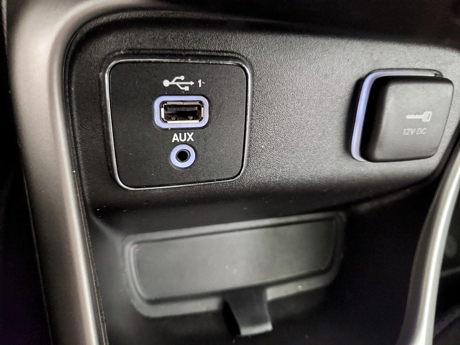 Thumbnail: 2019 Jeep Compass - 18