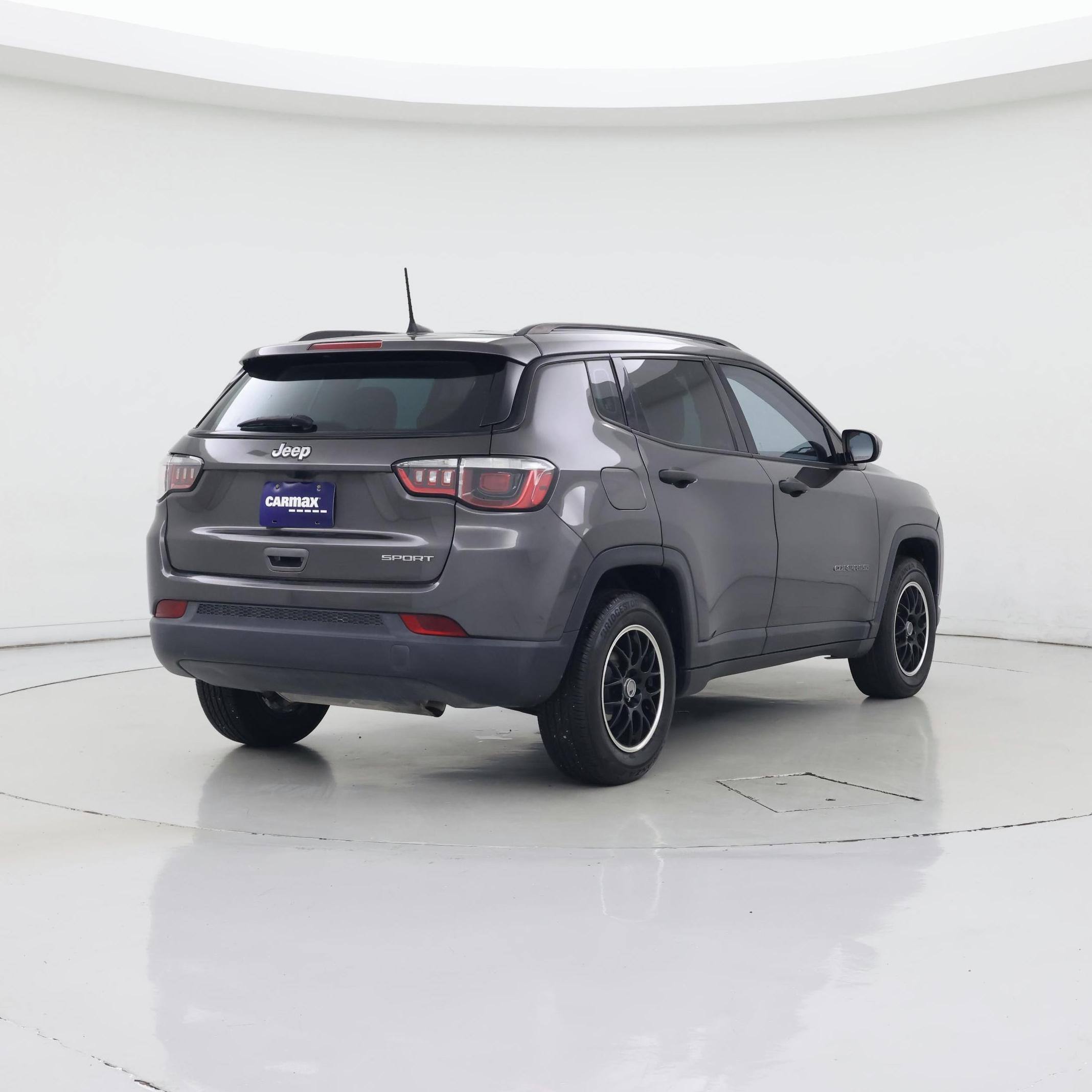 Thumbnail: 2019 Jeep Compass - 8