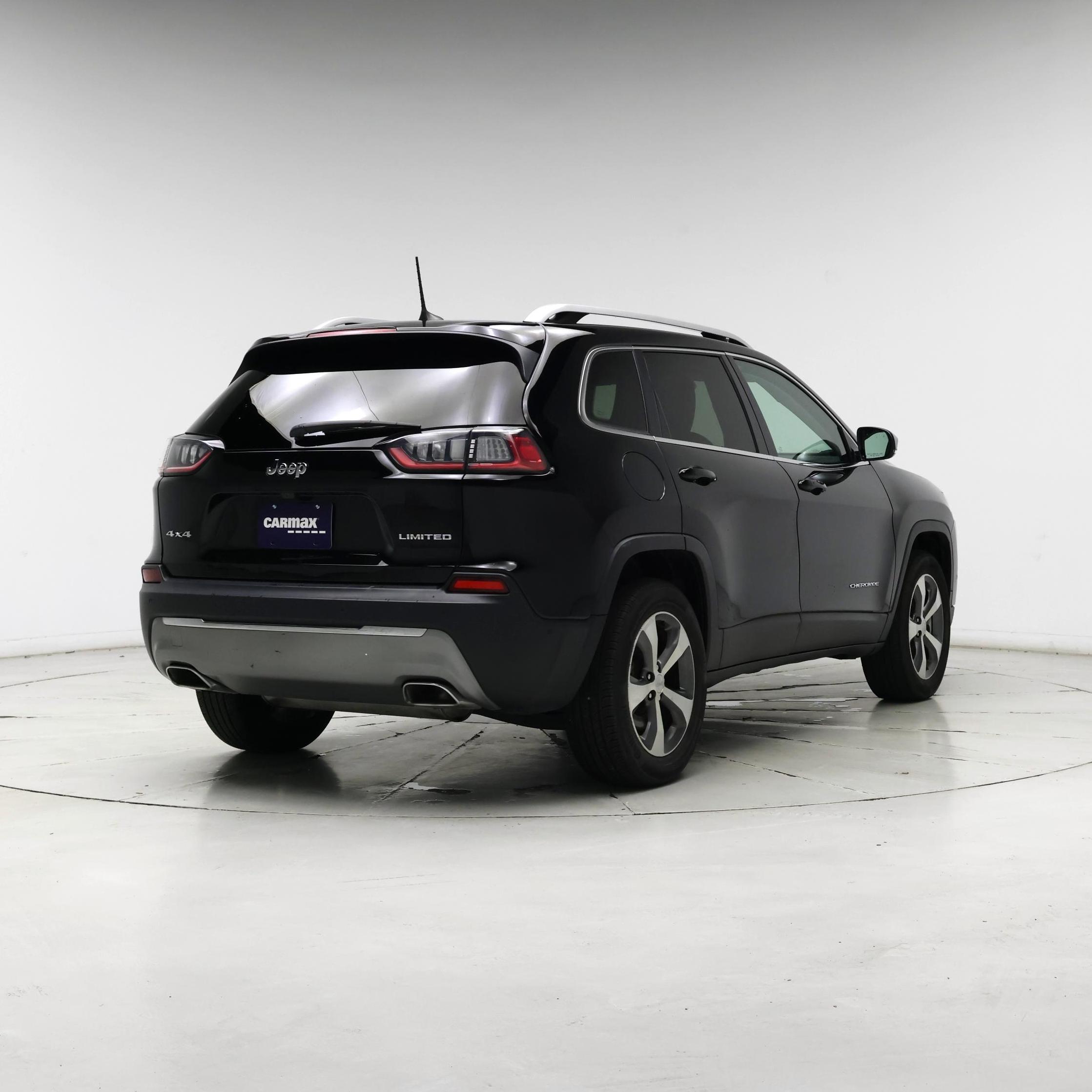Thumbnail: 2021 Jeep Cherokee - 8